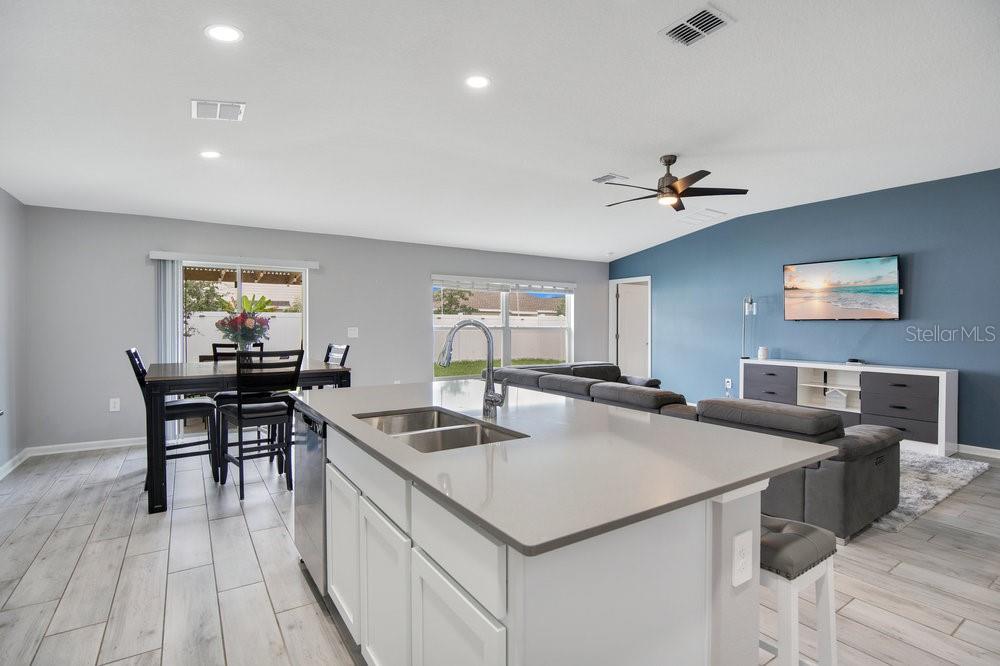 Image 9 of 32 For 2097 Freemark Street