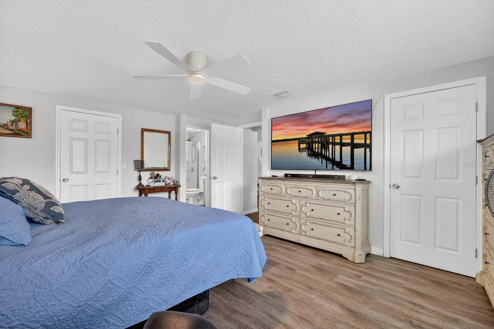 Image 22 of 50 For 925 Flagler Avenue
