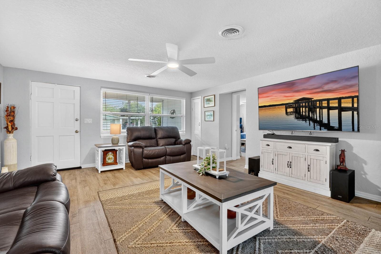 Image 8 of 50 For 925 Flagler Avenue
