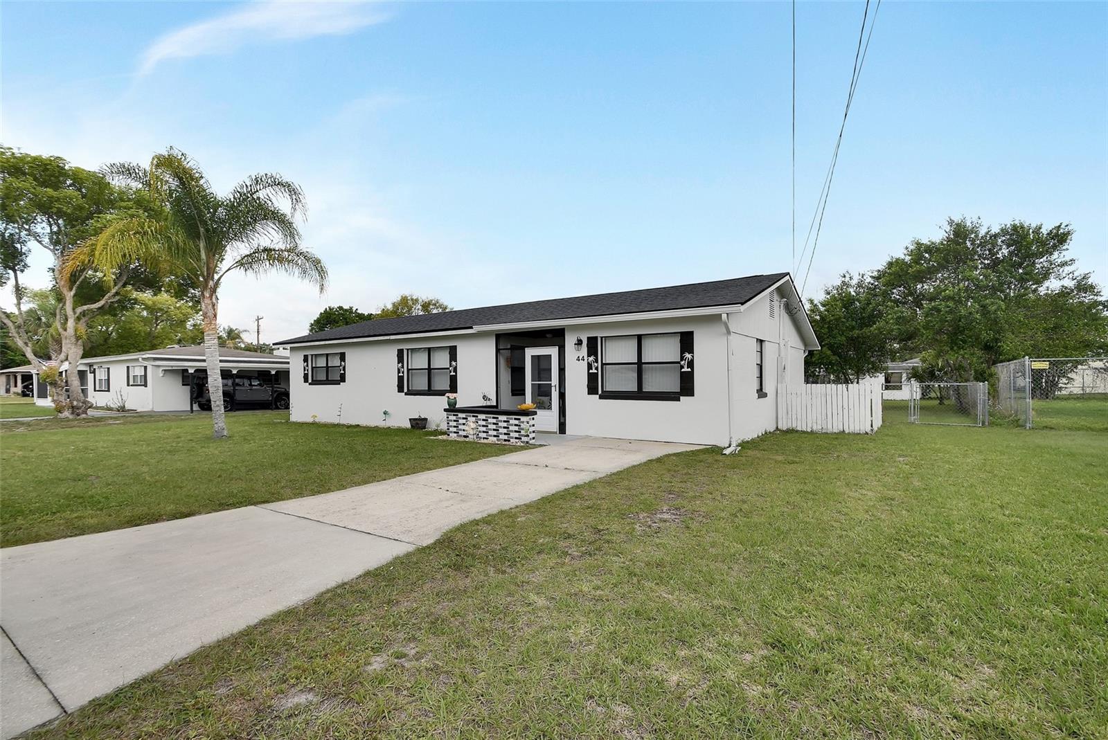 Image 26 of 27 For 44 Narcissus Drive