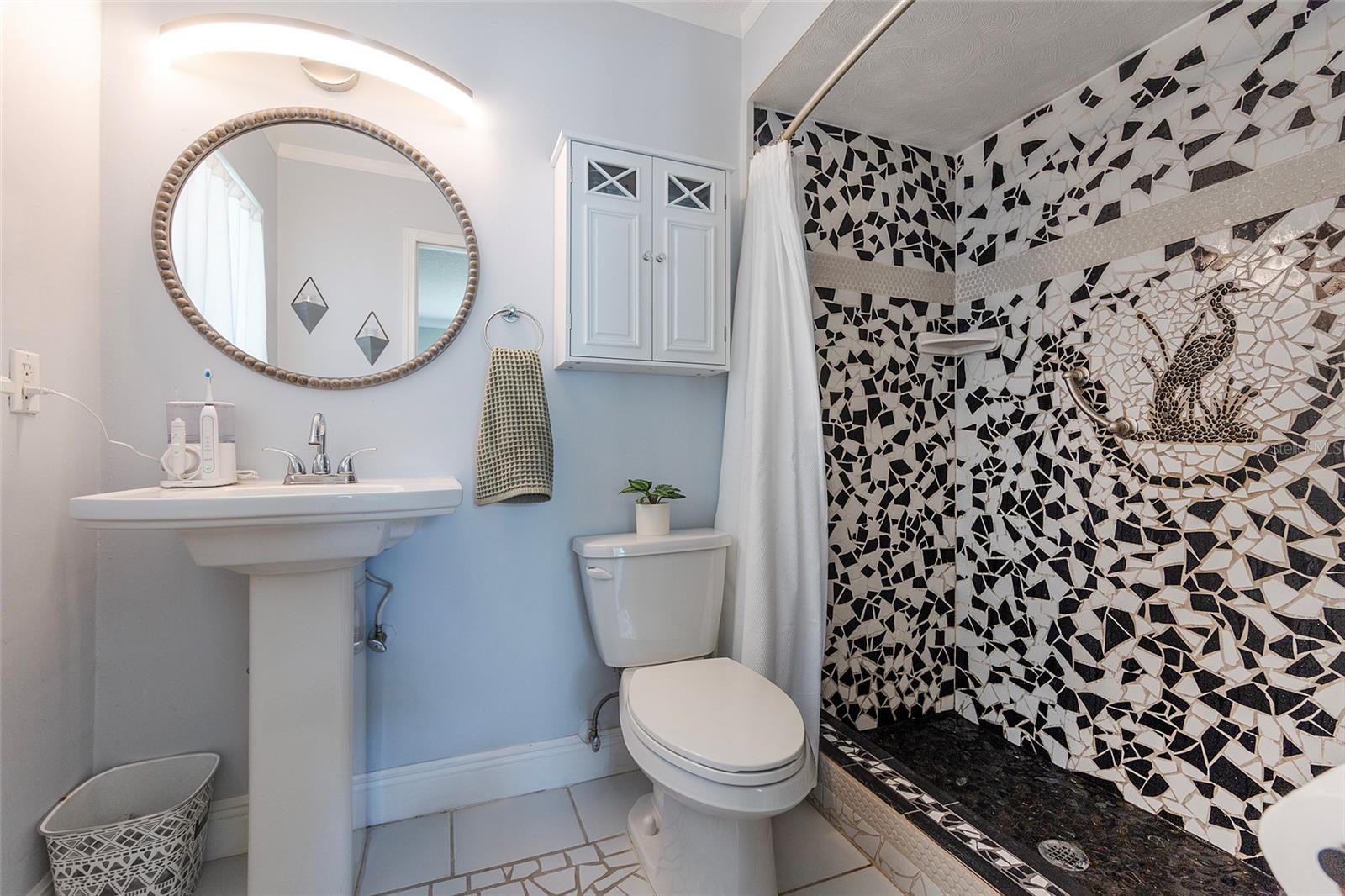 Image 18 of 60 For 1734 Santiago Street