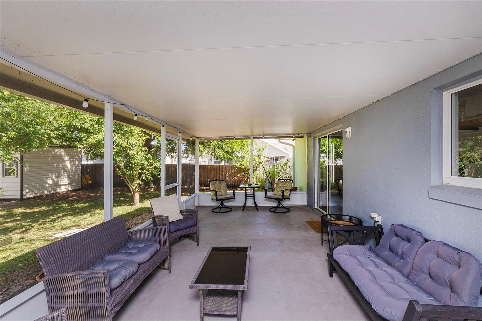 Image 32 of 60 For 1734 Santiago Street