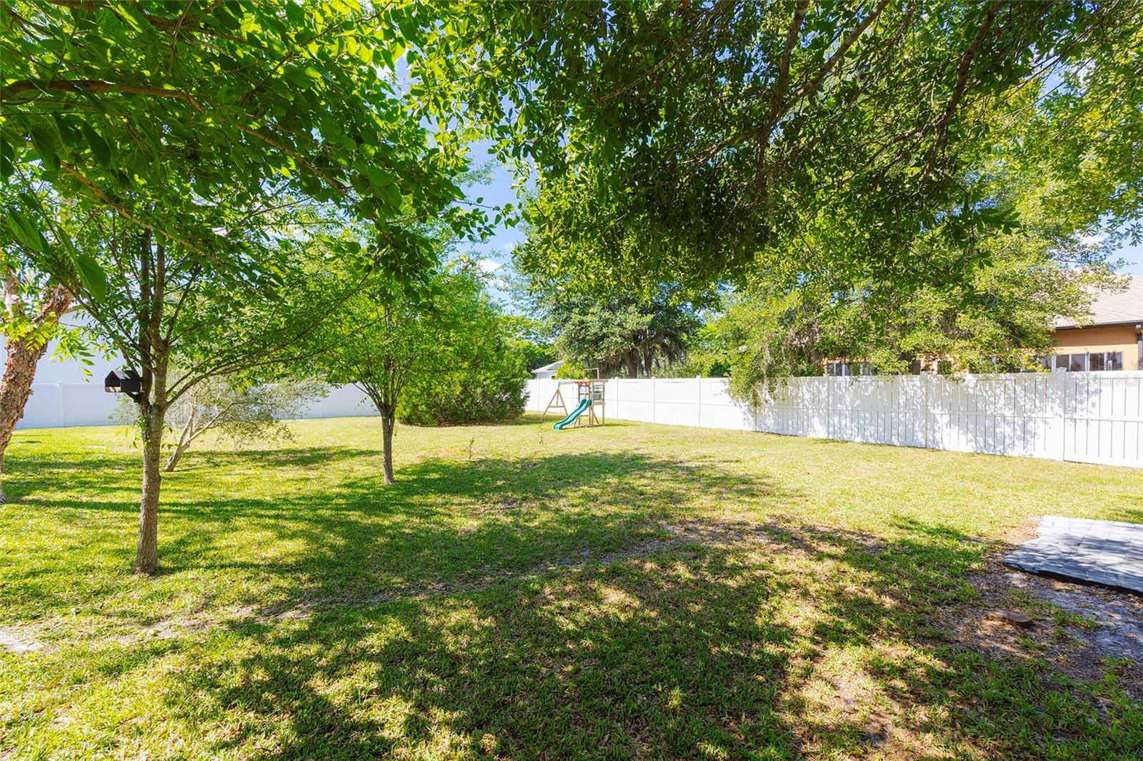 Image 48 of 60 For 1734 Santiago Street