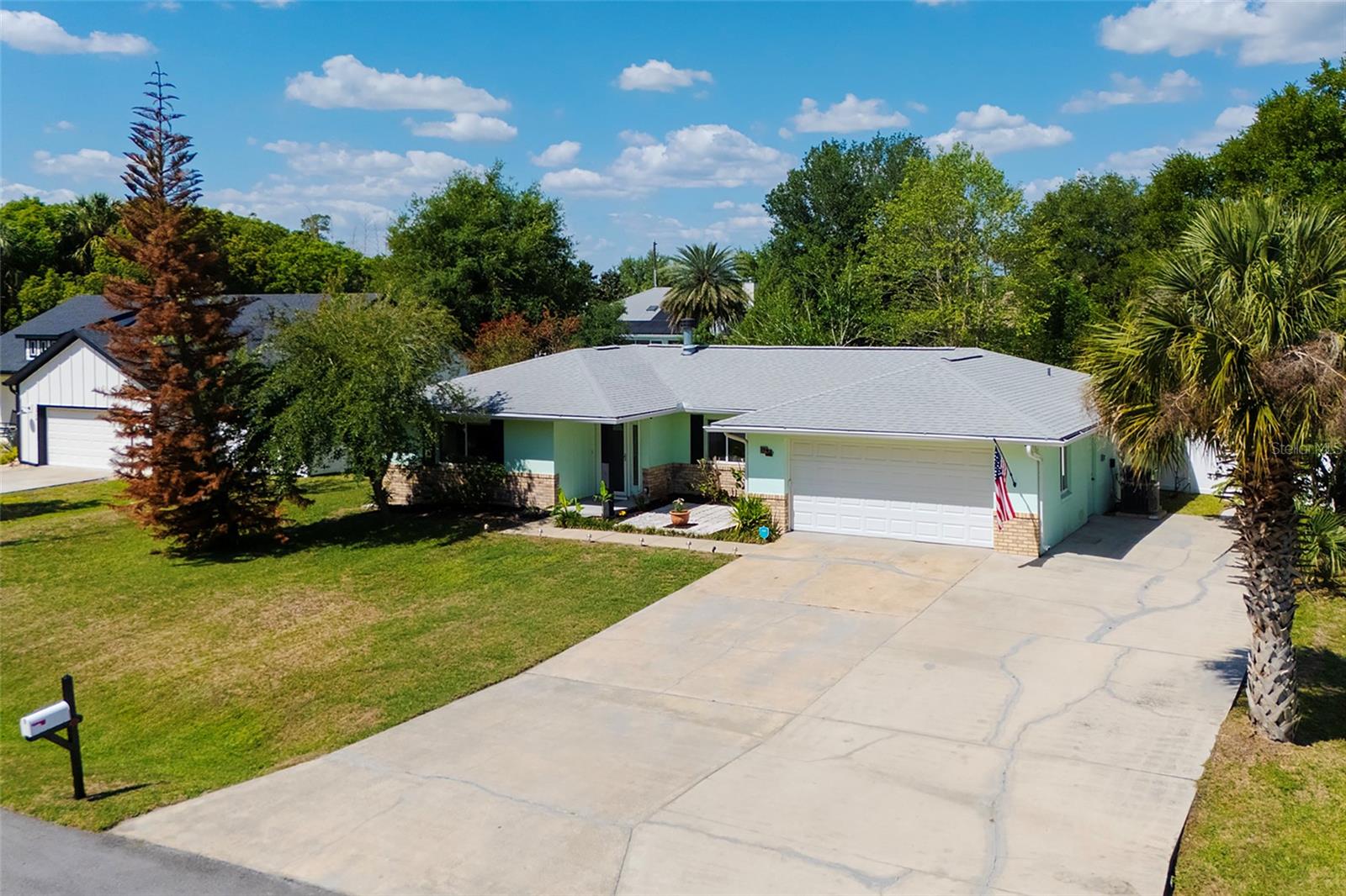 Image 50 of 60 For 1734 Santiago Street