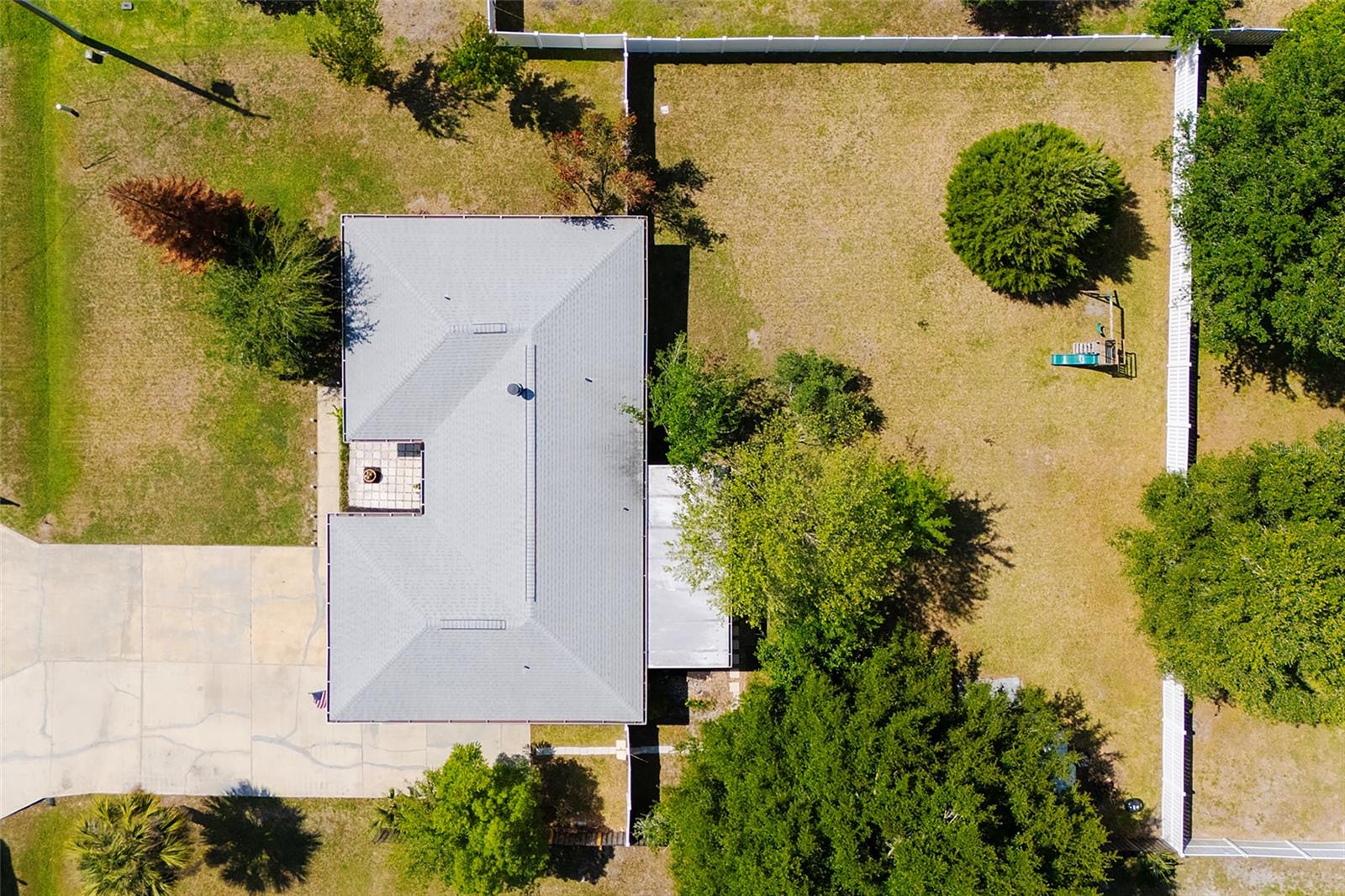 Image 51 of 60 For 1734 Santiago Street