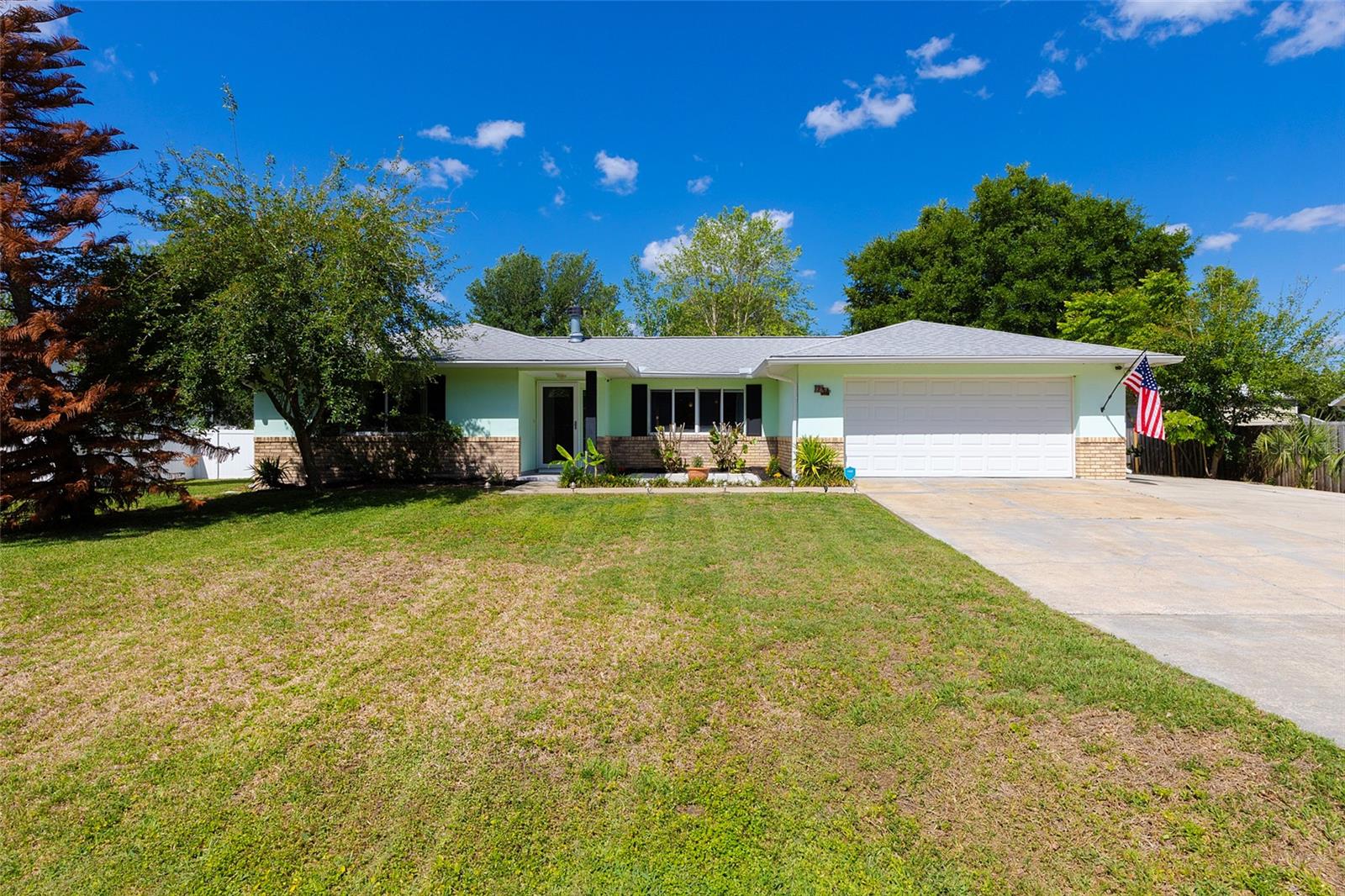 Image 53 of 60 For 1734 Santiago Street