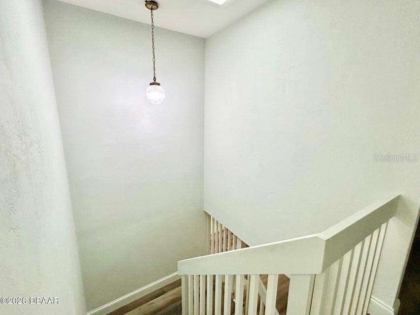 Image 13 of 25 For 31 Park Place