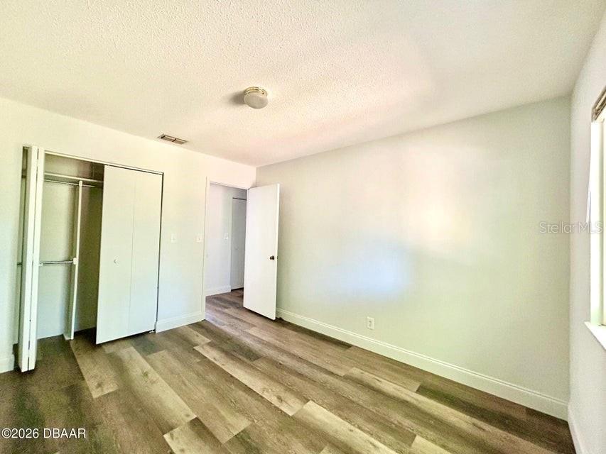 Image 16 of 25 For 31 Park Place