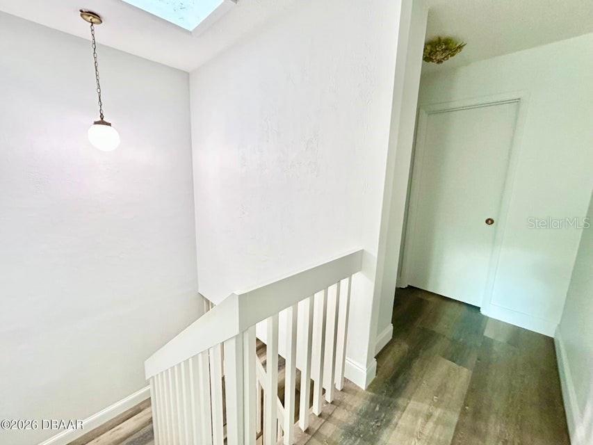 Image 5 of 25 For 31 Park Place