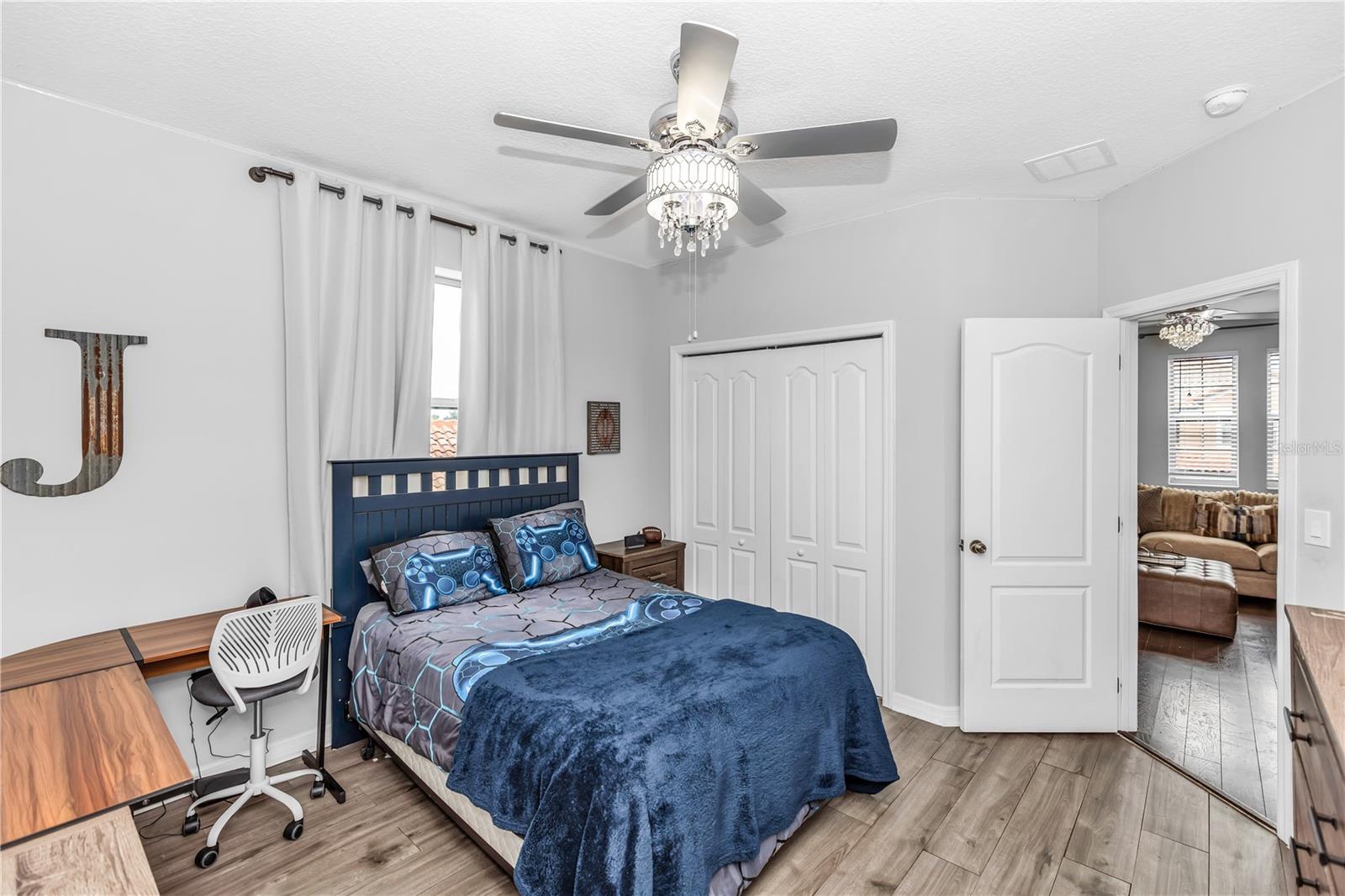 Image 32 of 52 For 239 Lugano Way