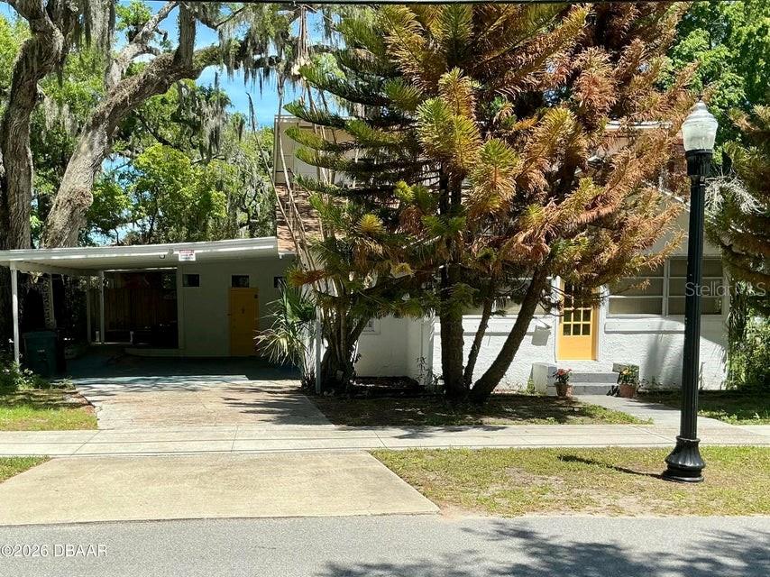 Listing photo id 0 for 711 Palmetto Avenue