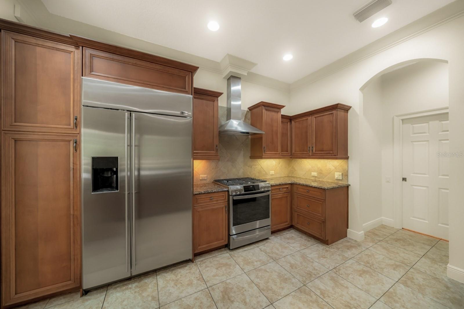 Image 45 of 97 For 607 Victoria Hills Drive
