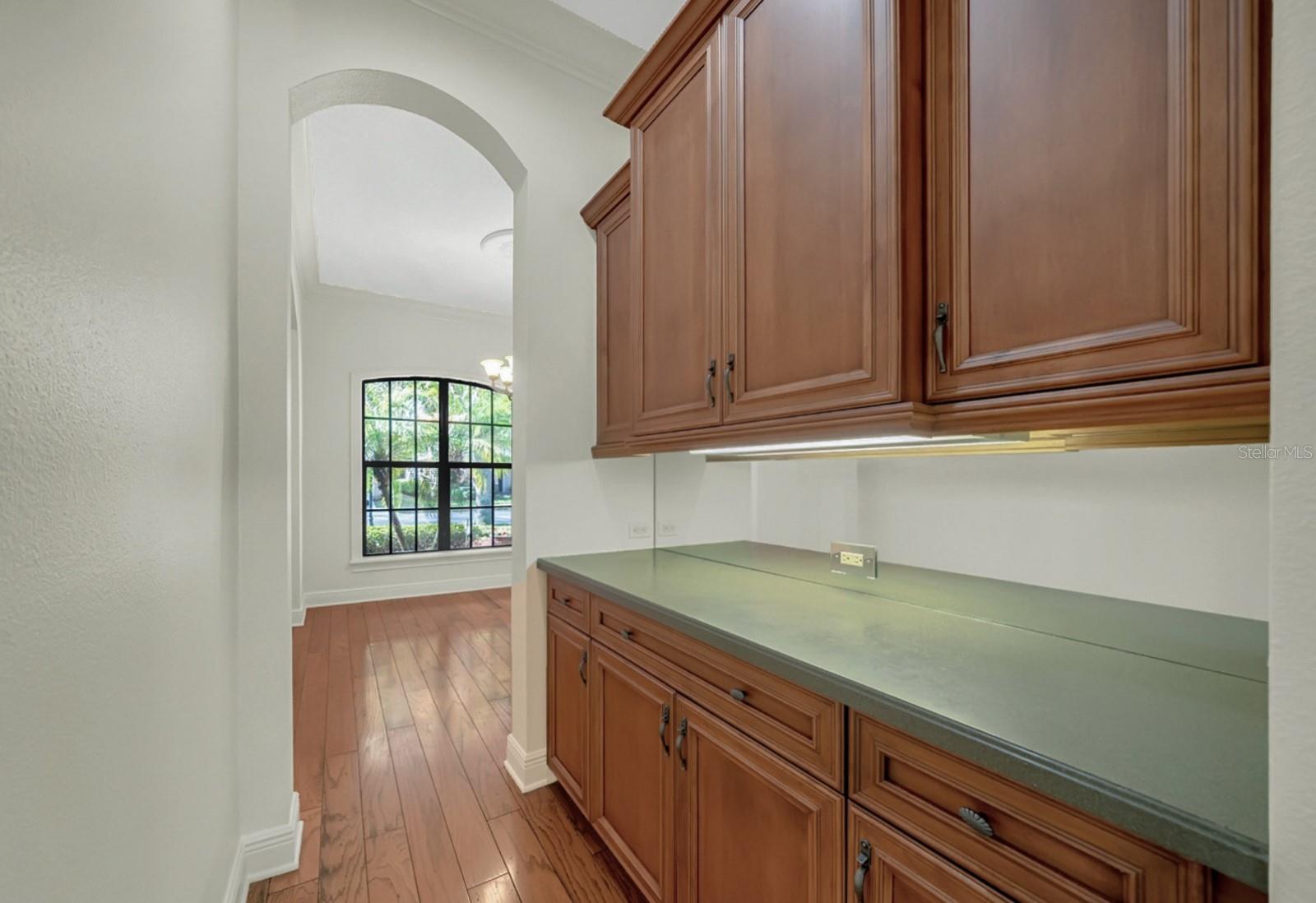 Image 48 of 97 For 607 Victoria Hills Drive