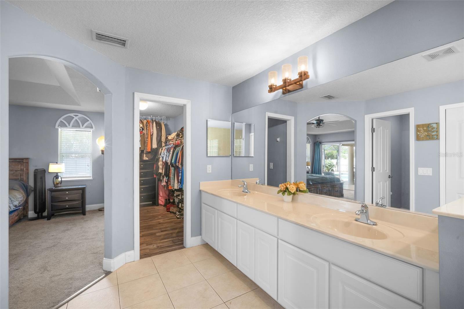 Image 28 of 45 For 495 Bella Vista Drive