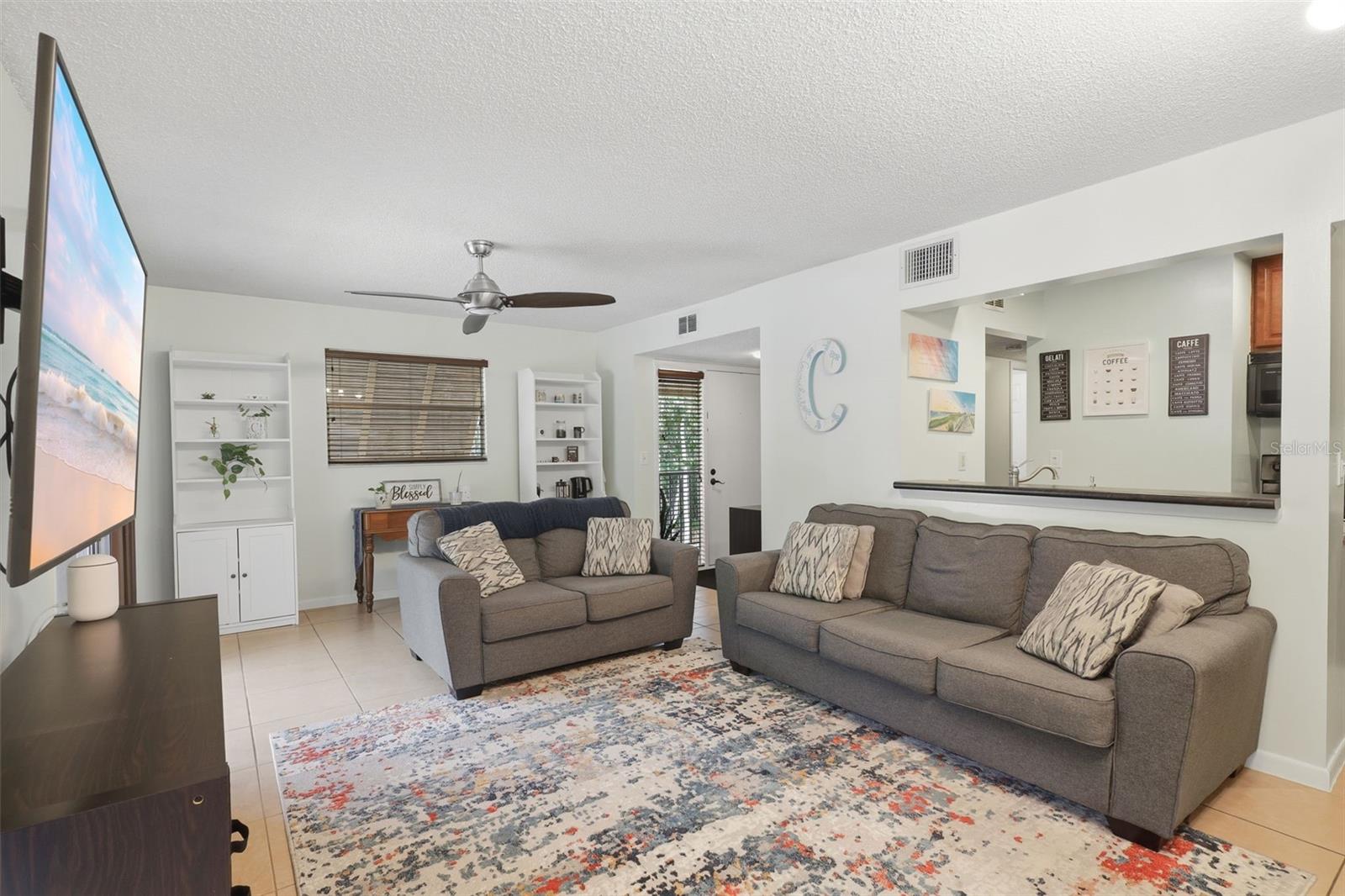 Image 13 of 43 For 140 Orchid Woods Court 13b