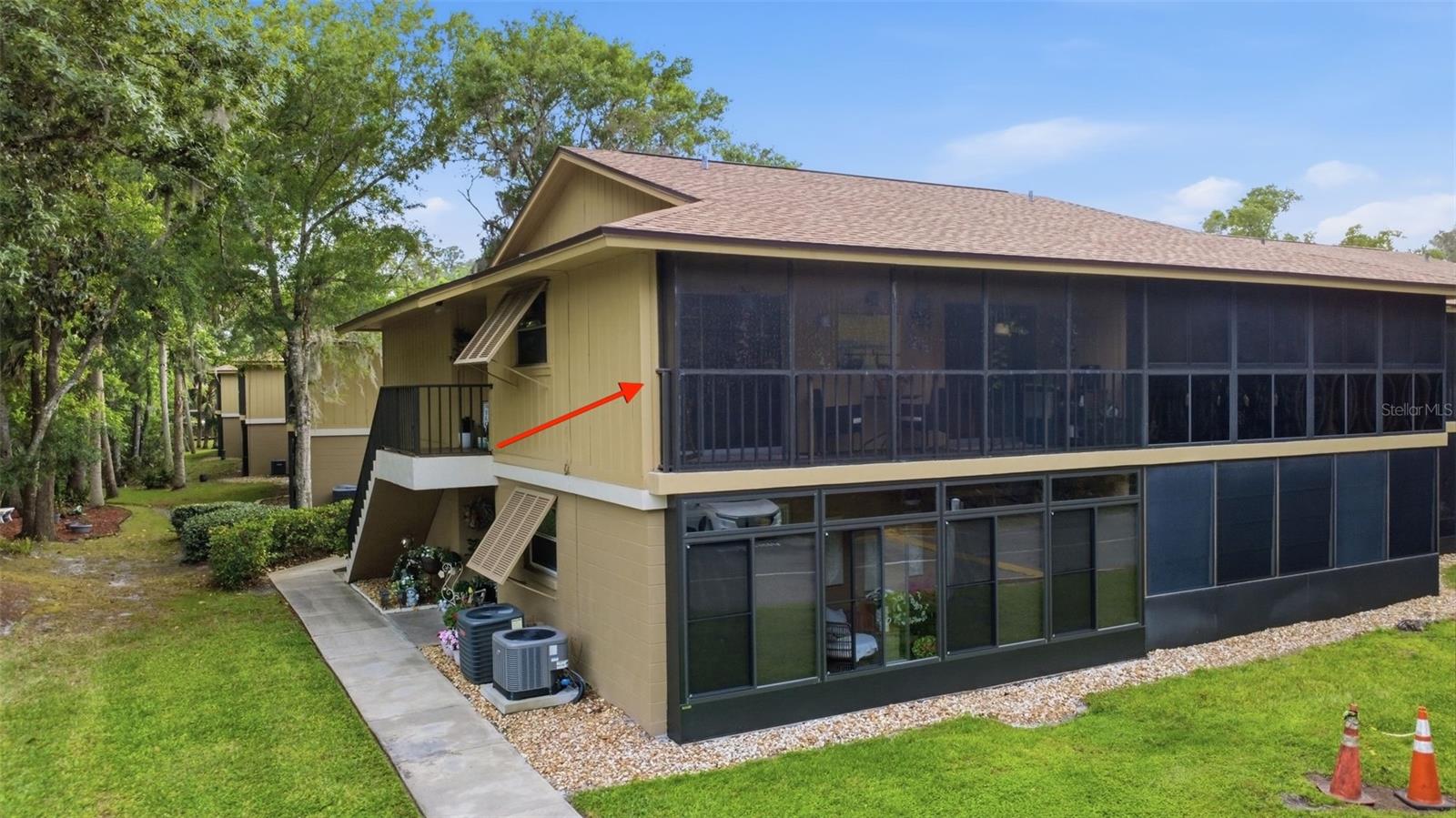 Image 2 of 43 For 140 Orchid Woods Court 13b