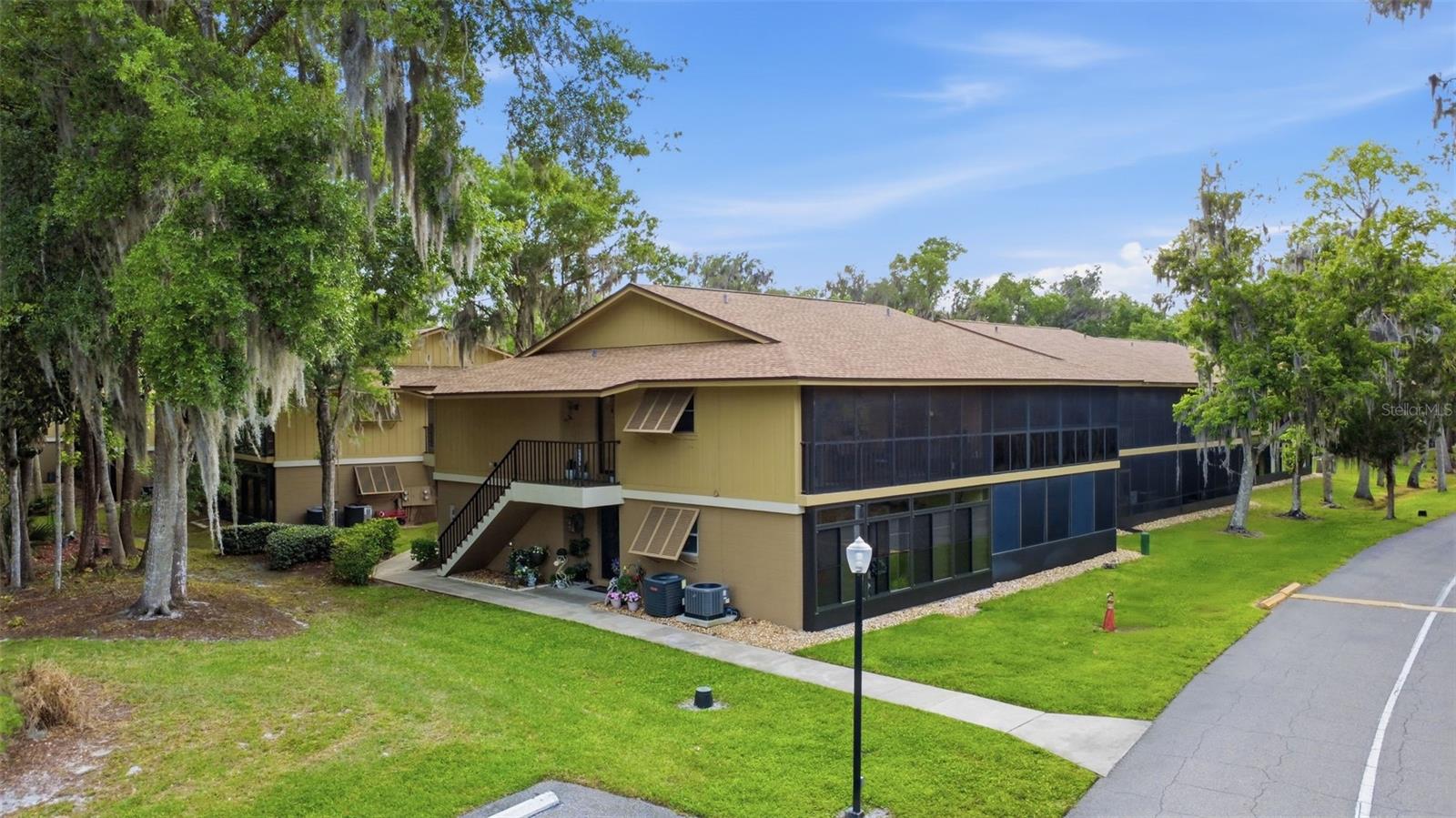 Image 40 of 43 For 140 Orchid Woods Court 13b