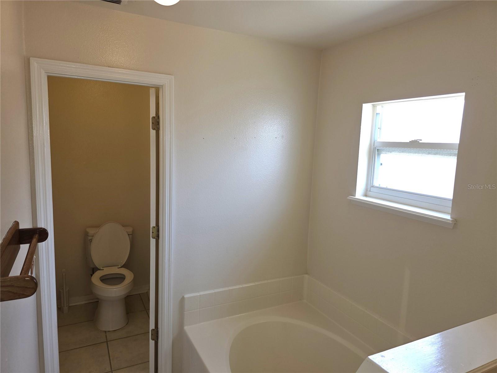 Listing photo id 26 for 1778 Baldock Court