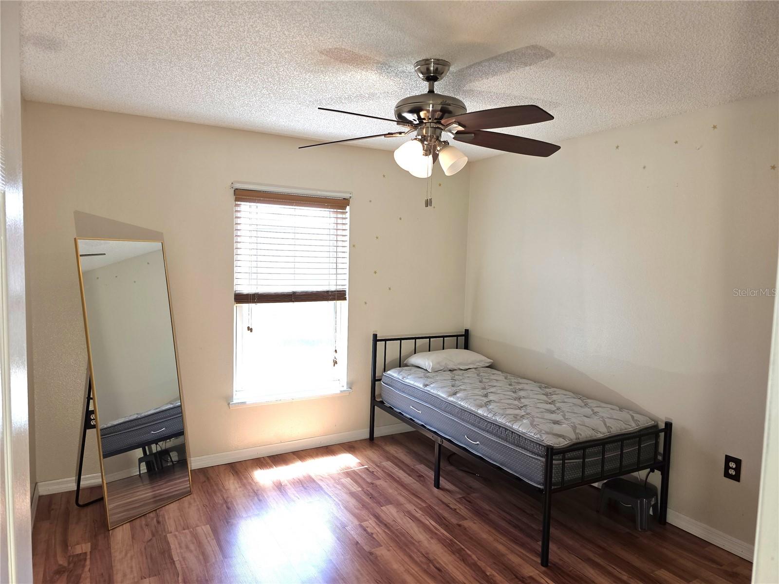 Listing photo id 32 for 1778 Baldock Court