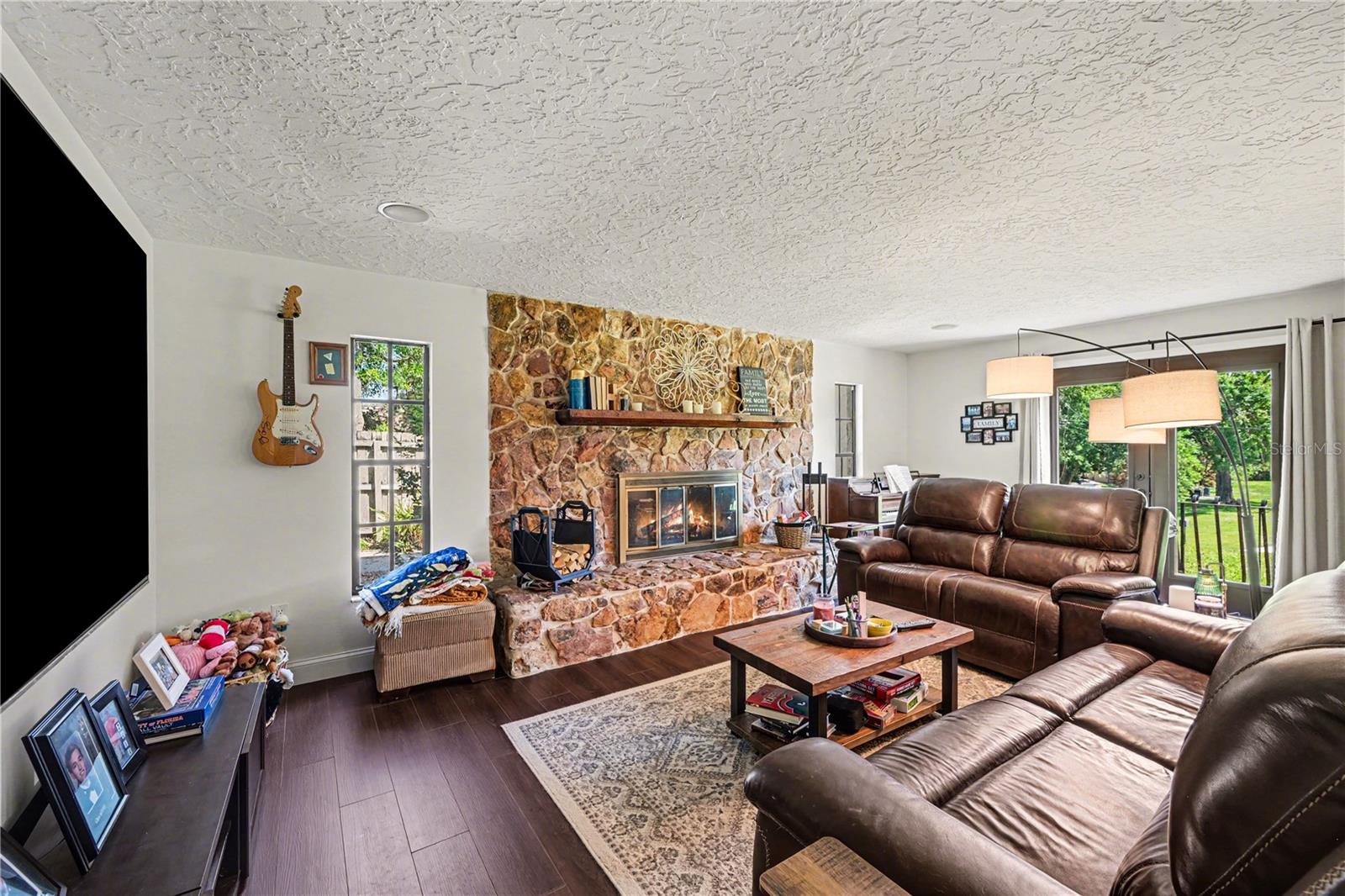 Image 18 of 43 For 3900 Hidden Hills Drive