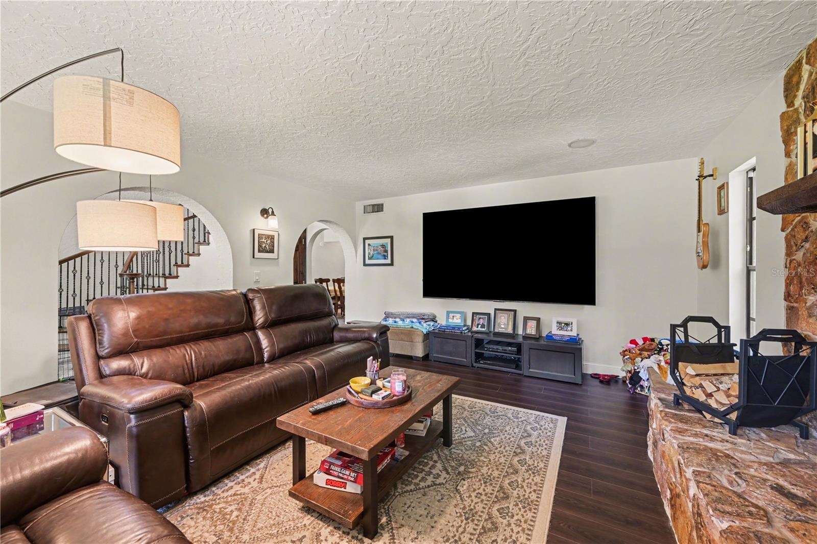 Image 19 of 43 For 3900 Hidden Hills Drive