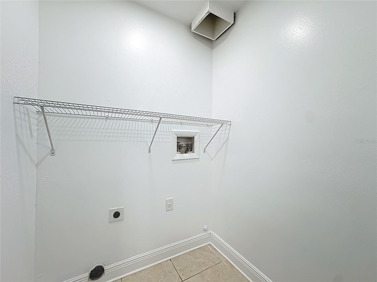 Image 28 of 83 For 506 Oakland Terrace