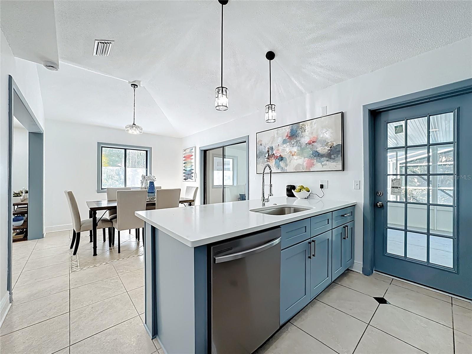 Image 47 of 83 For 506 Oakland Terrace