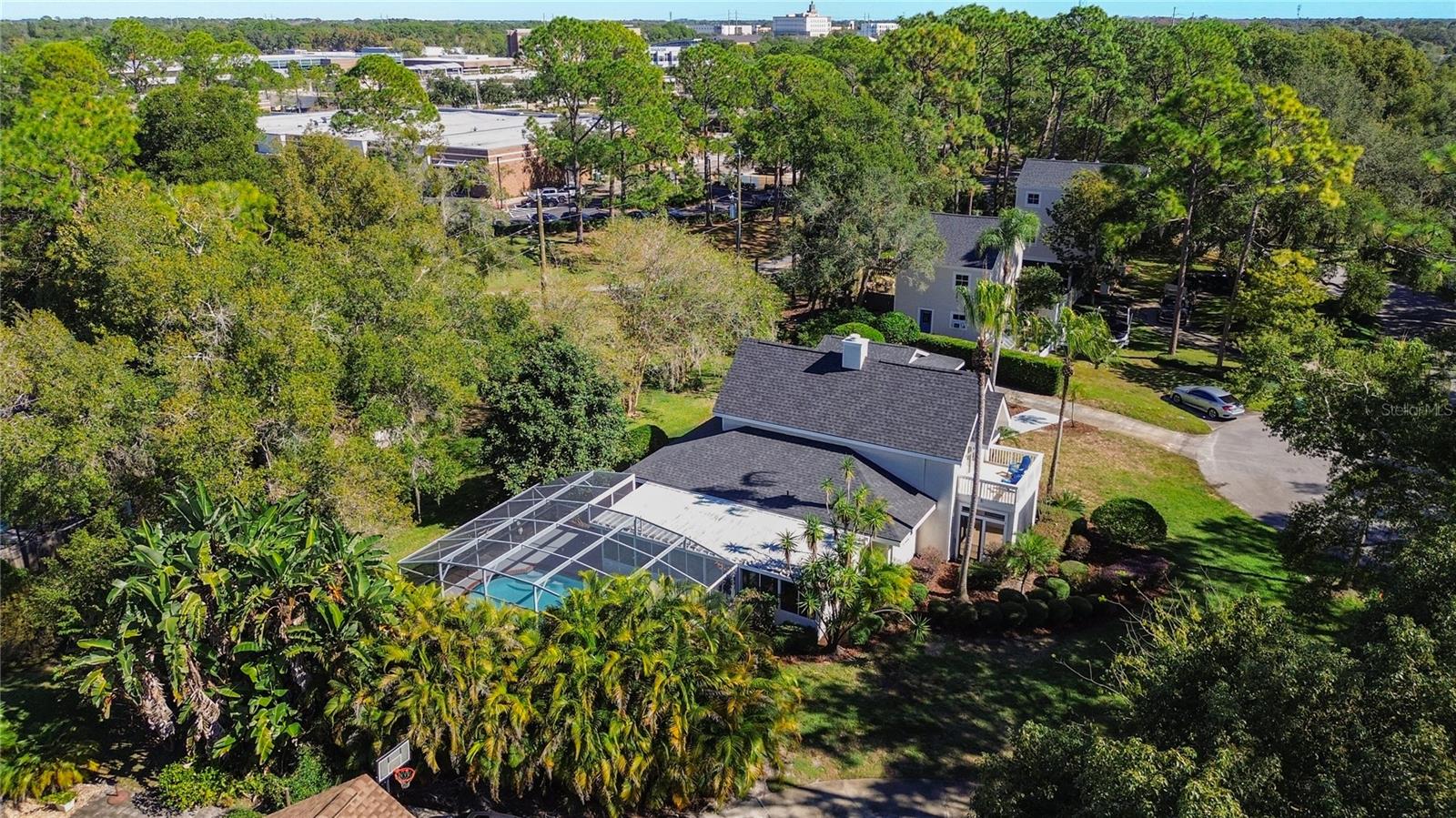 Image 6 of 83 For 506 Oakland Terrace