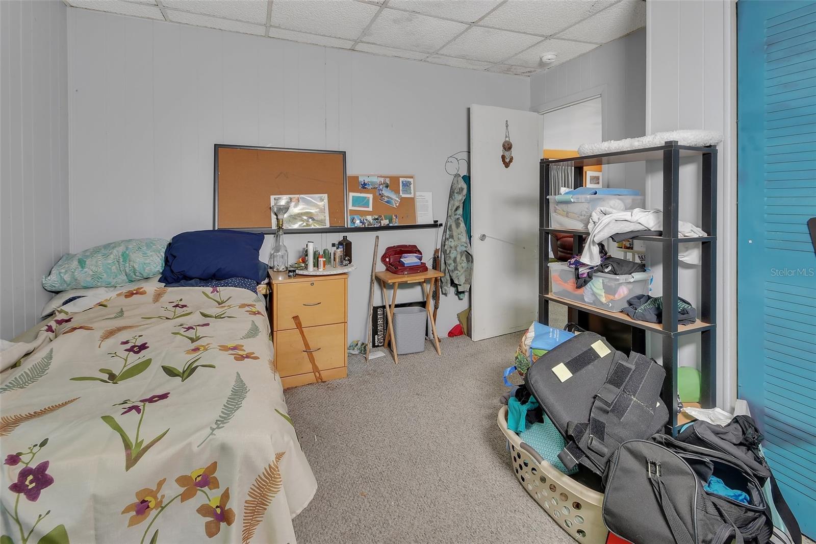 Image 17 of 42 For 25801 Blue Lakes Drive