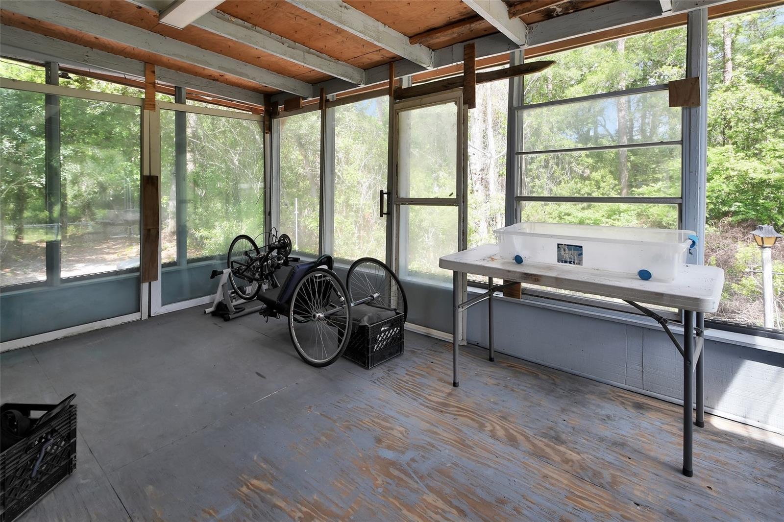 Image 18 of 42 For 25801 Blue Lakes Drive