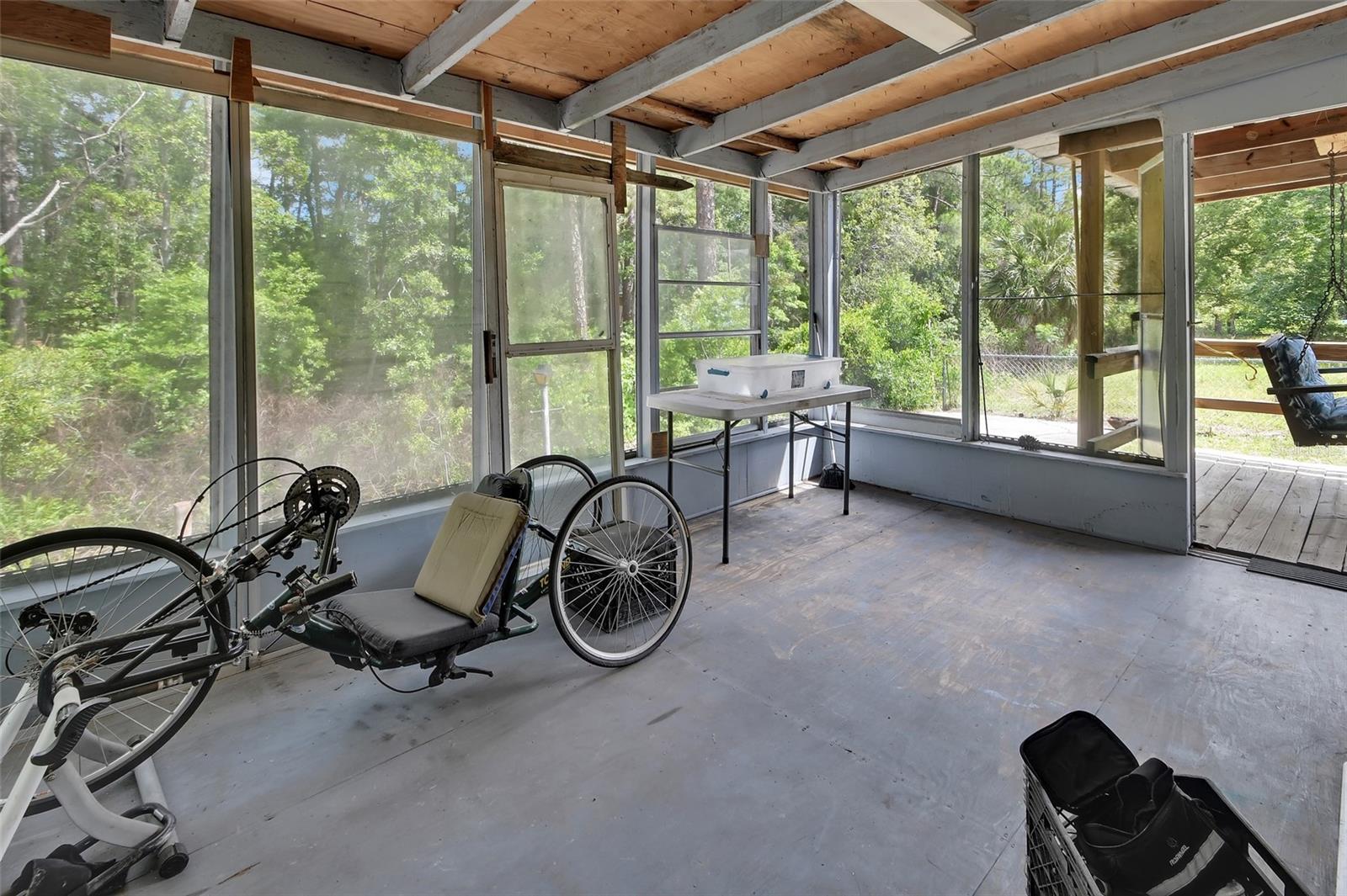 Image 19 of 42 For 25801 Blue Lakes Drive