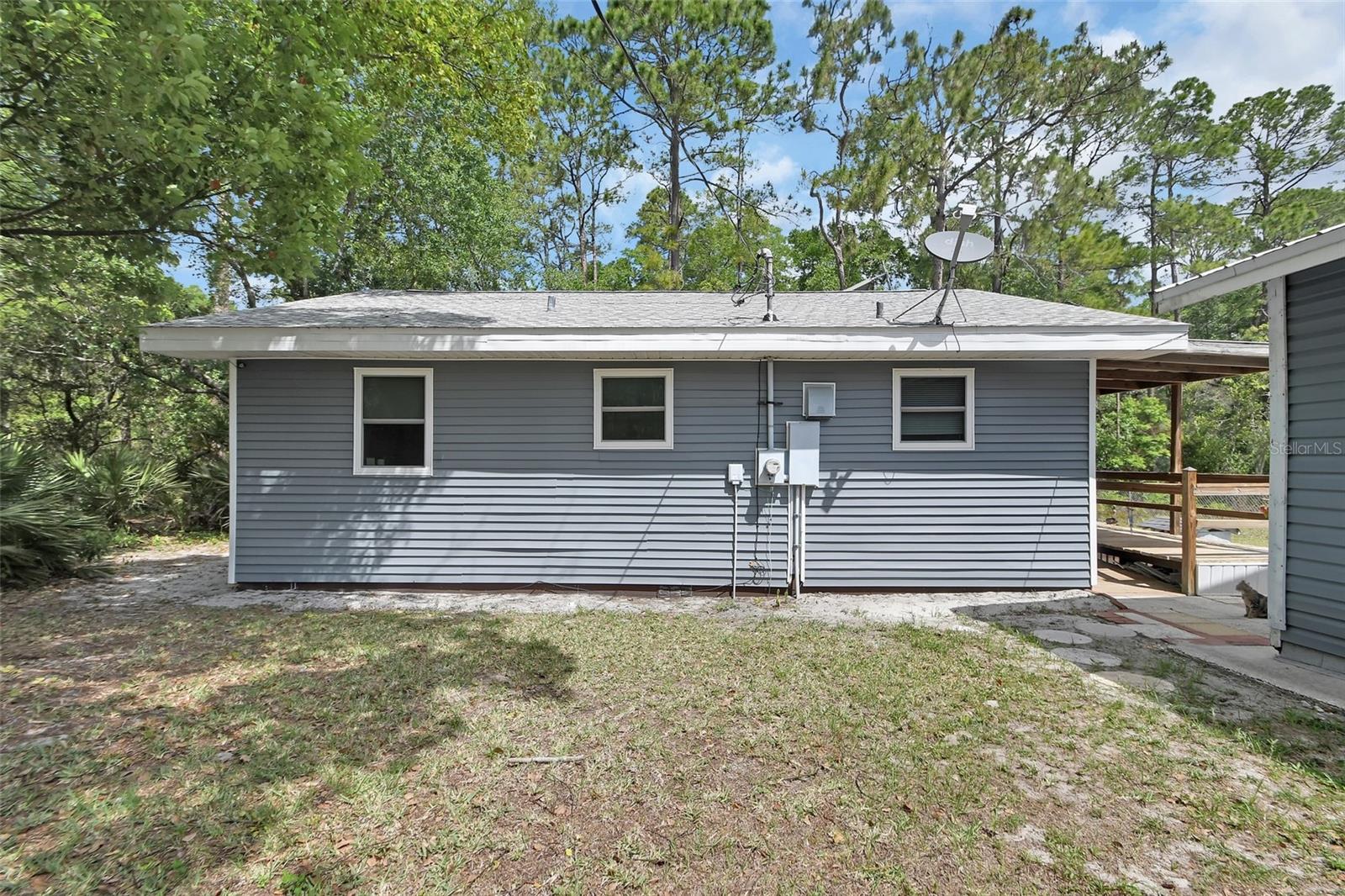 Image 27 of 42 For 25801 Blue Lakes Drive