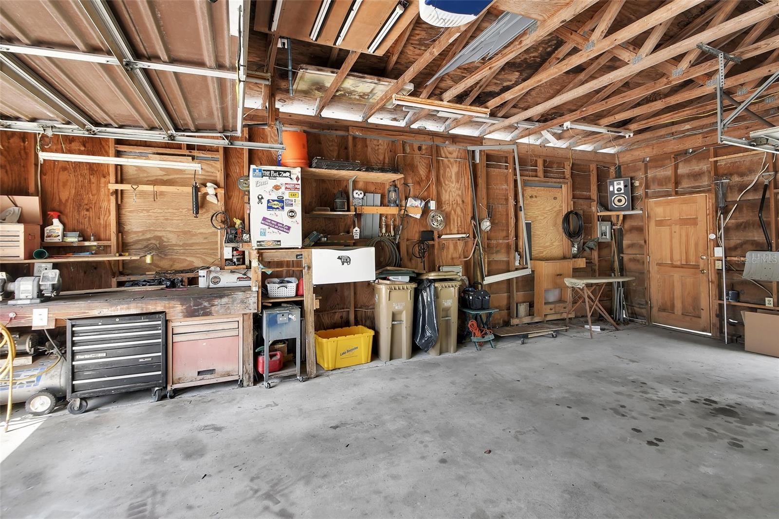 Image 29 of 42 For 25801 Blue Lakes Drive