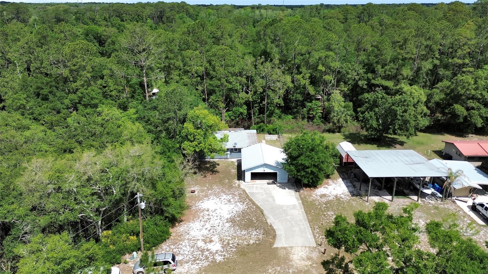 Image 34 of 42 For 25801 Blue Lakes Drive