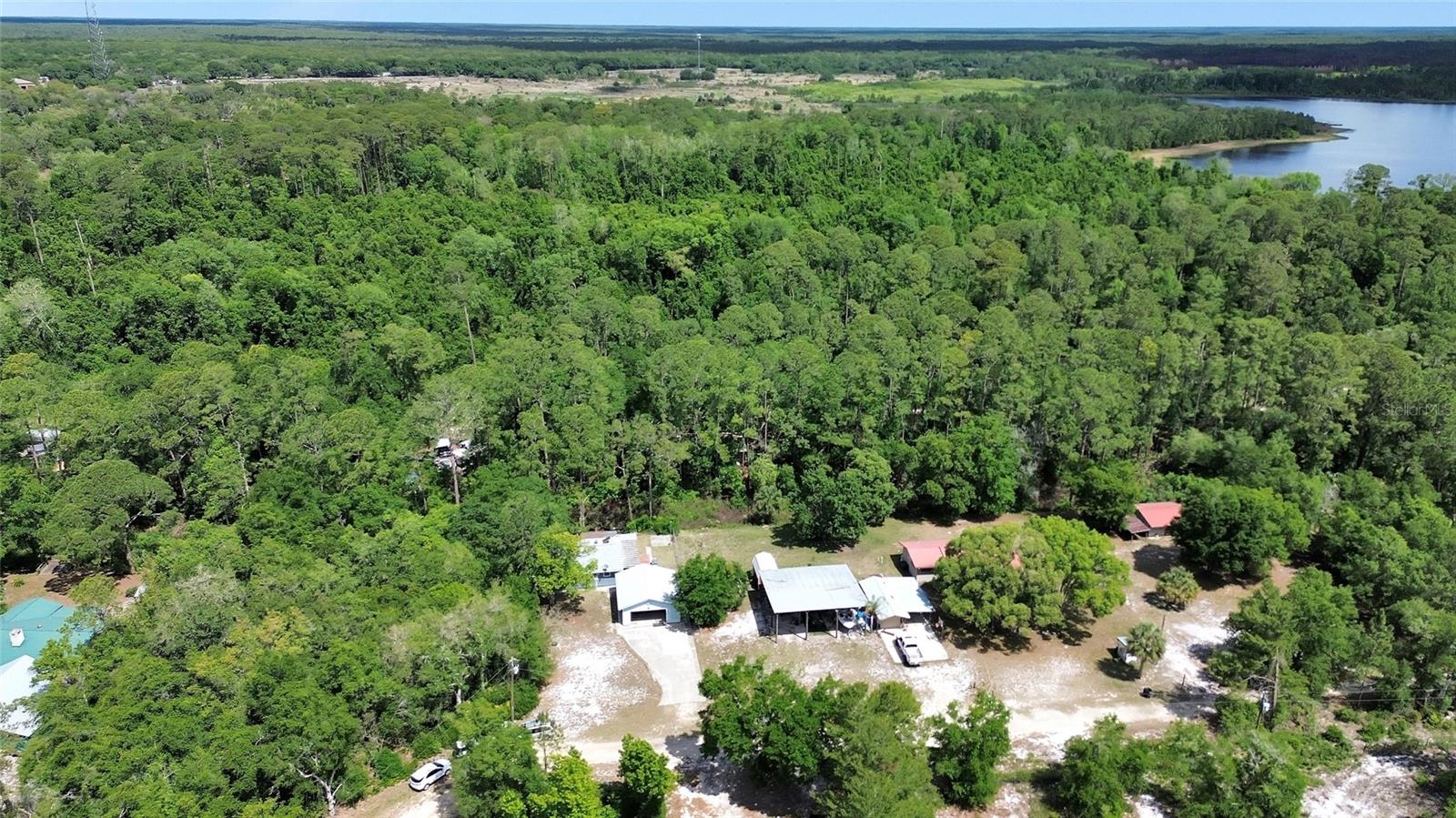 Image 39 of 42 For 25801 Blue Lakes Drive