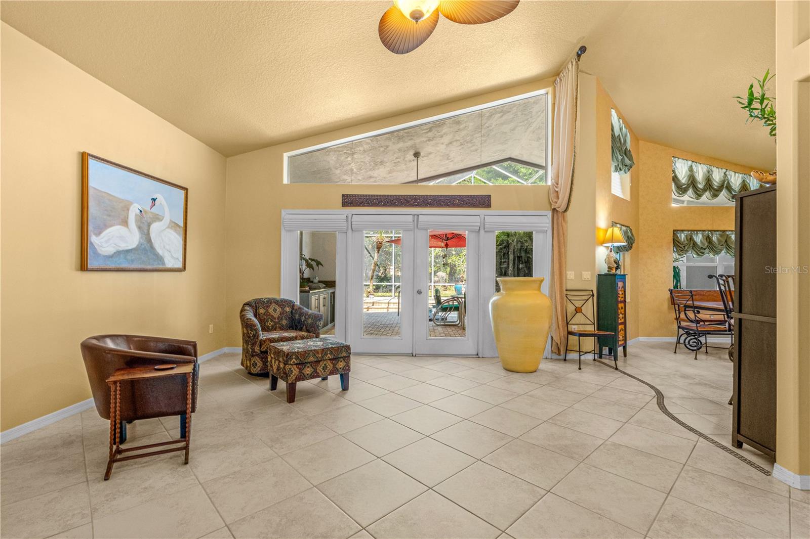 Image 18 of 68 For 3722 Longford Circle