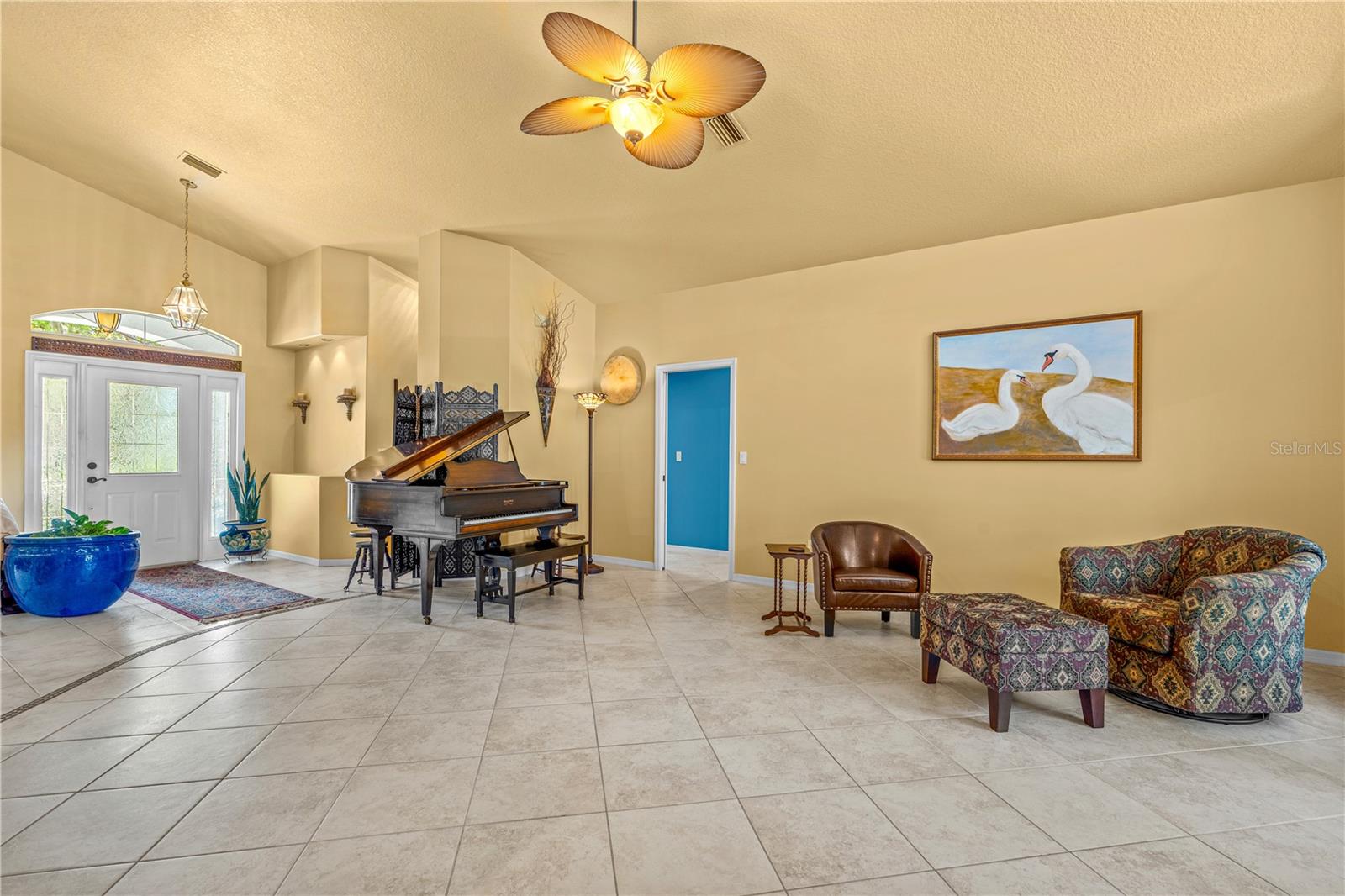 Image 21 of 68 For 3722 Longford Circle