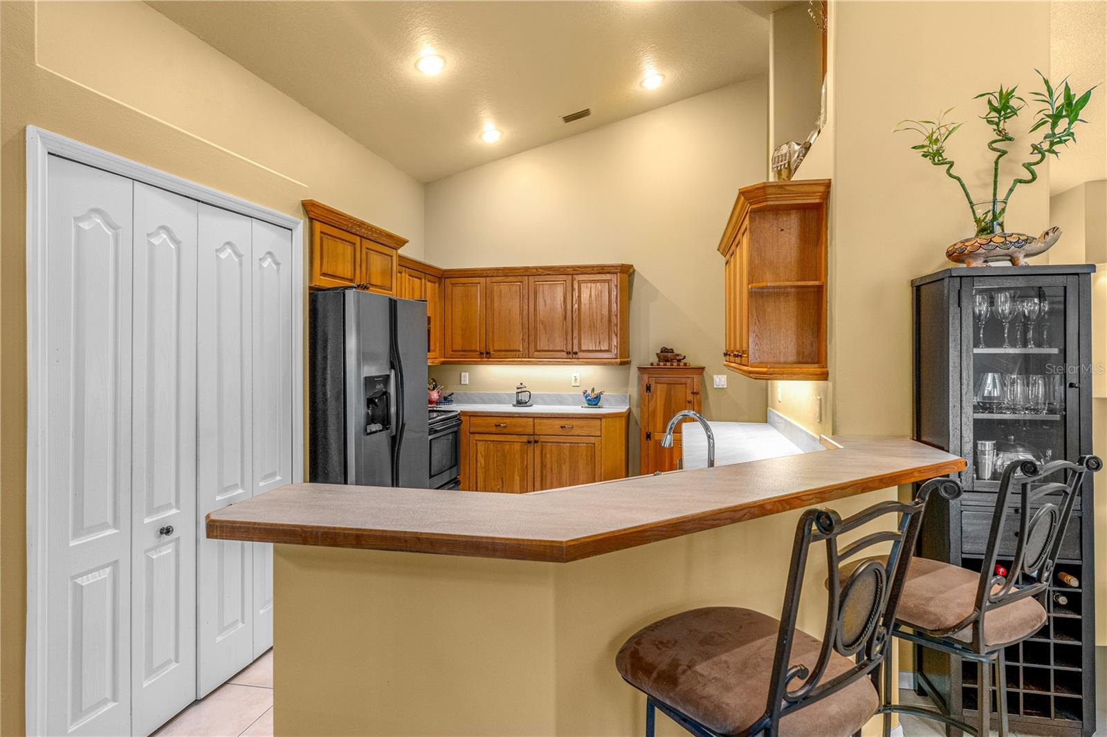 Image 24 of 68 For 3722 Longford Circle