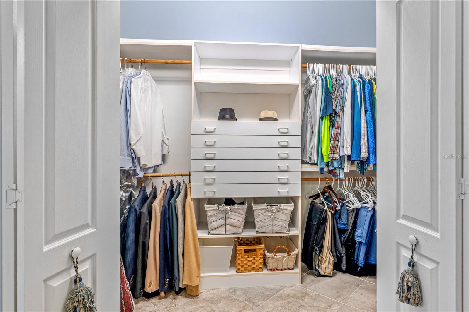 Image 34 of 68 For 3722 Longford Circle