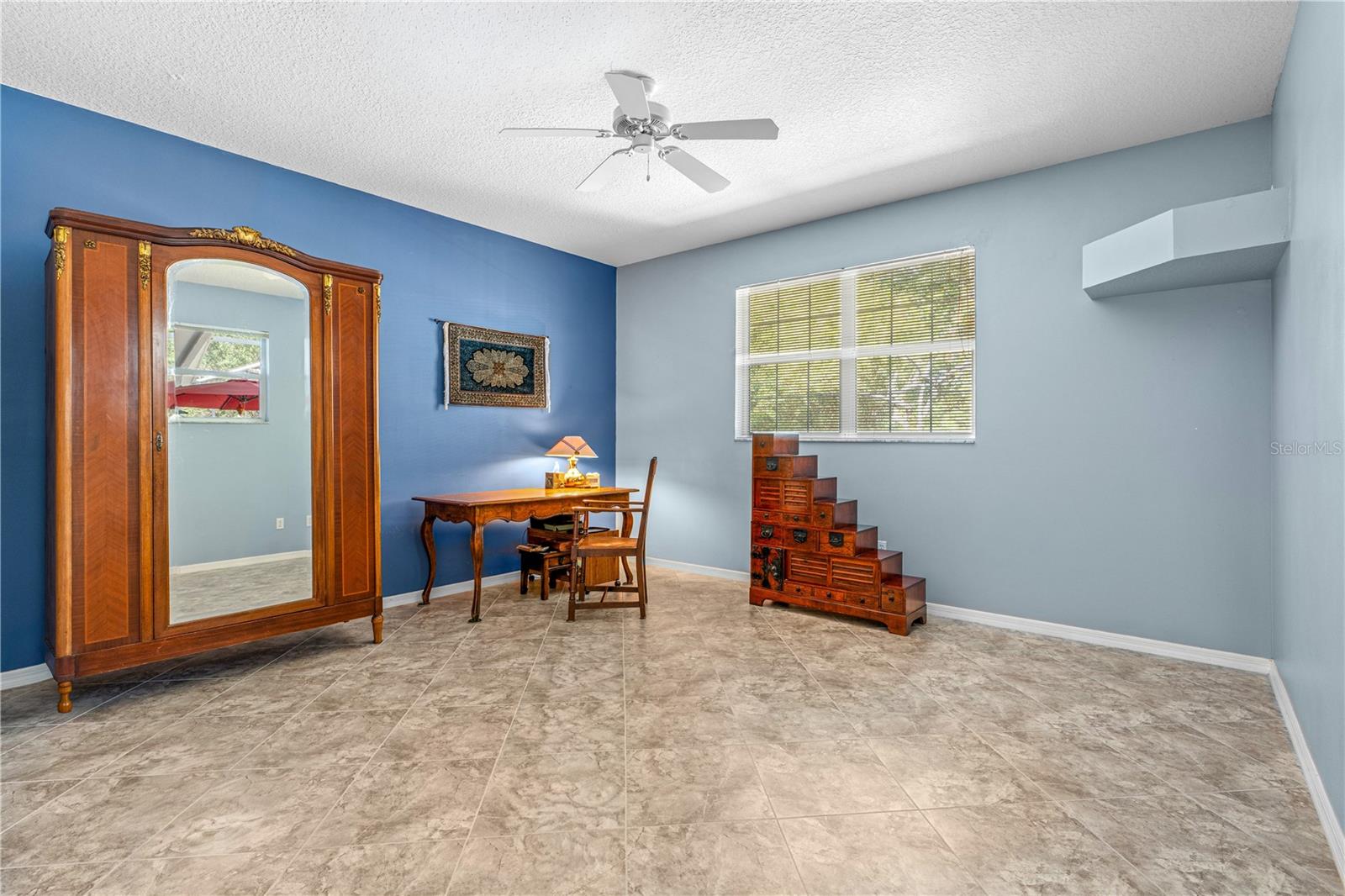 Image 35 of 68 For 3722 Longford Circle