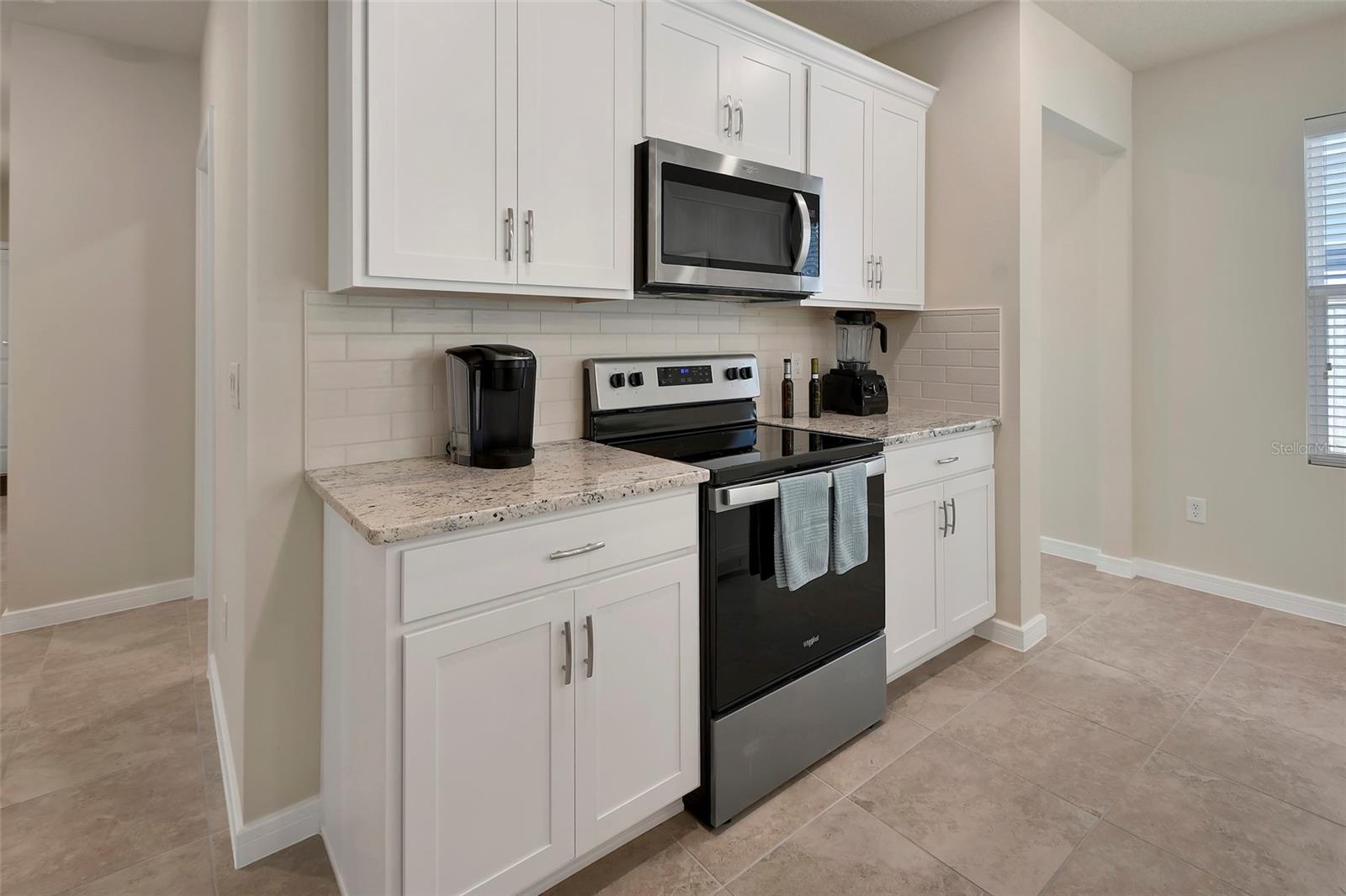 Listing photo id 14 for 2132 Canopy Terrace Boulevard