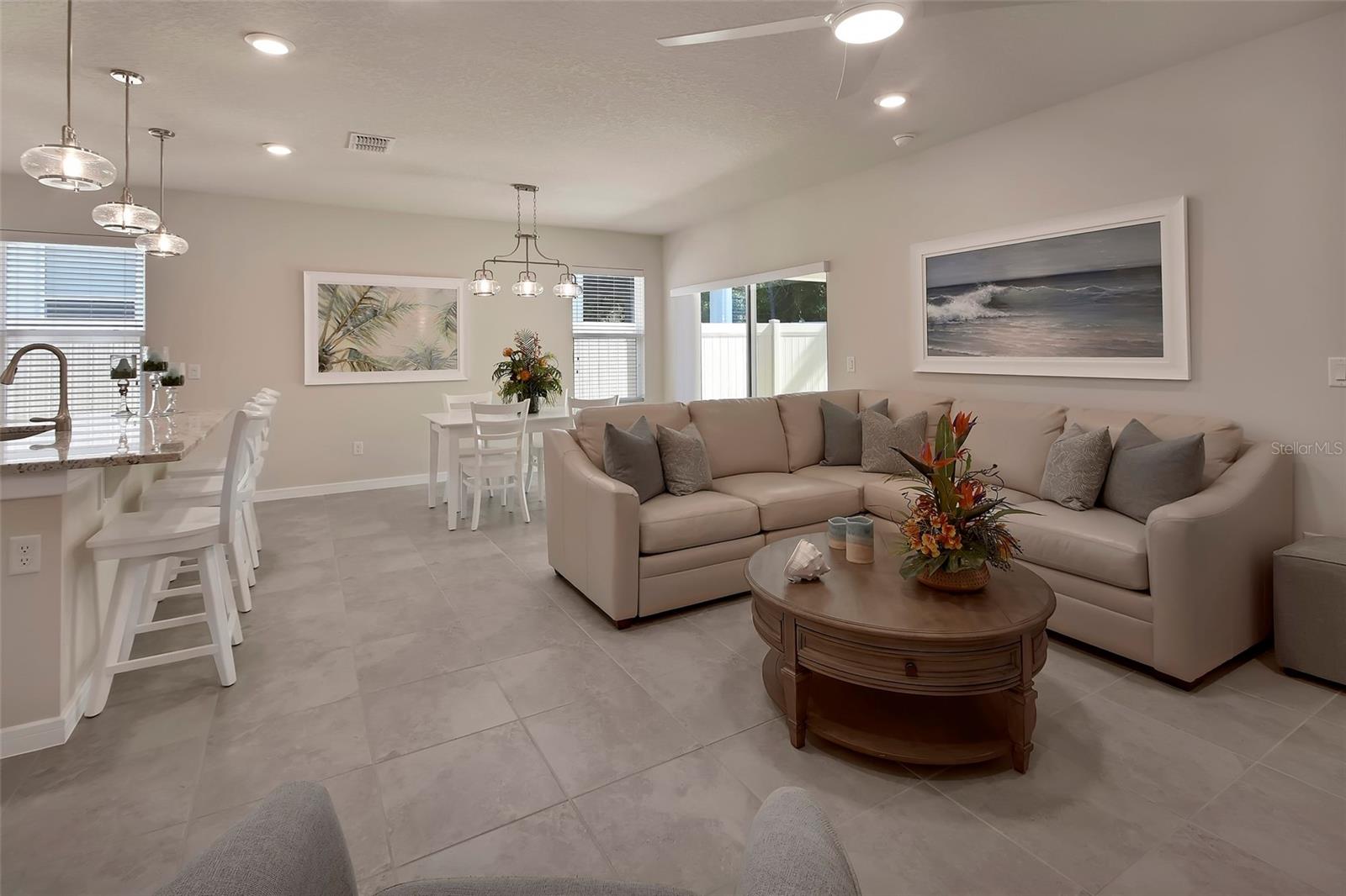 Listing photo id 19 for 2132 Canopy Terrace Boulevard