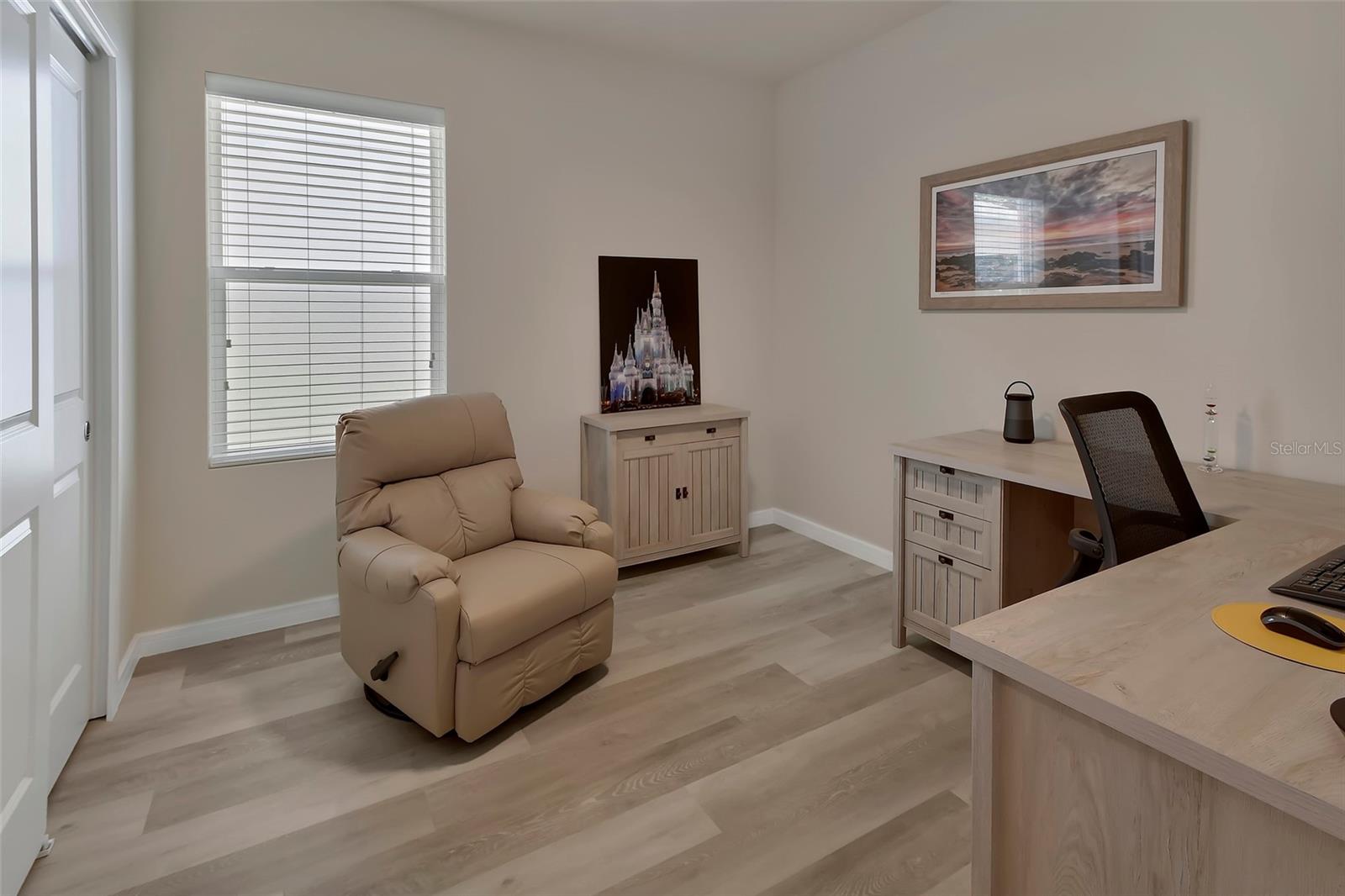 Listing photo id 31 for 2132 Canopy Terrace Boulevard