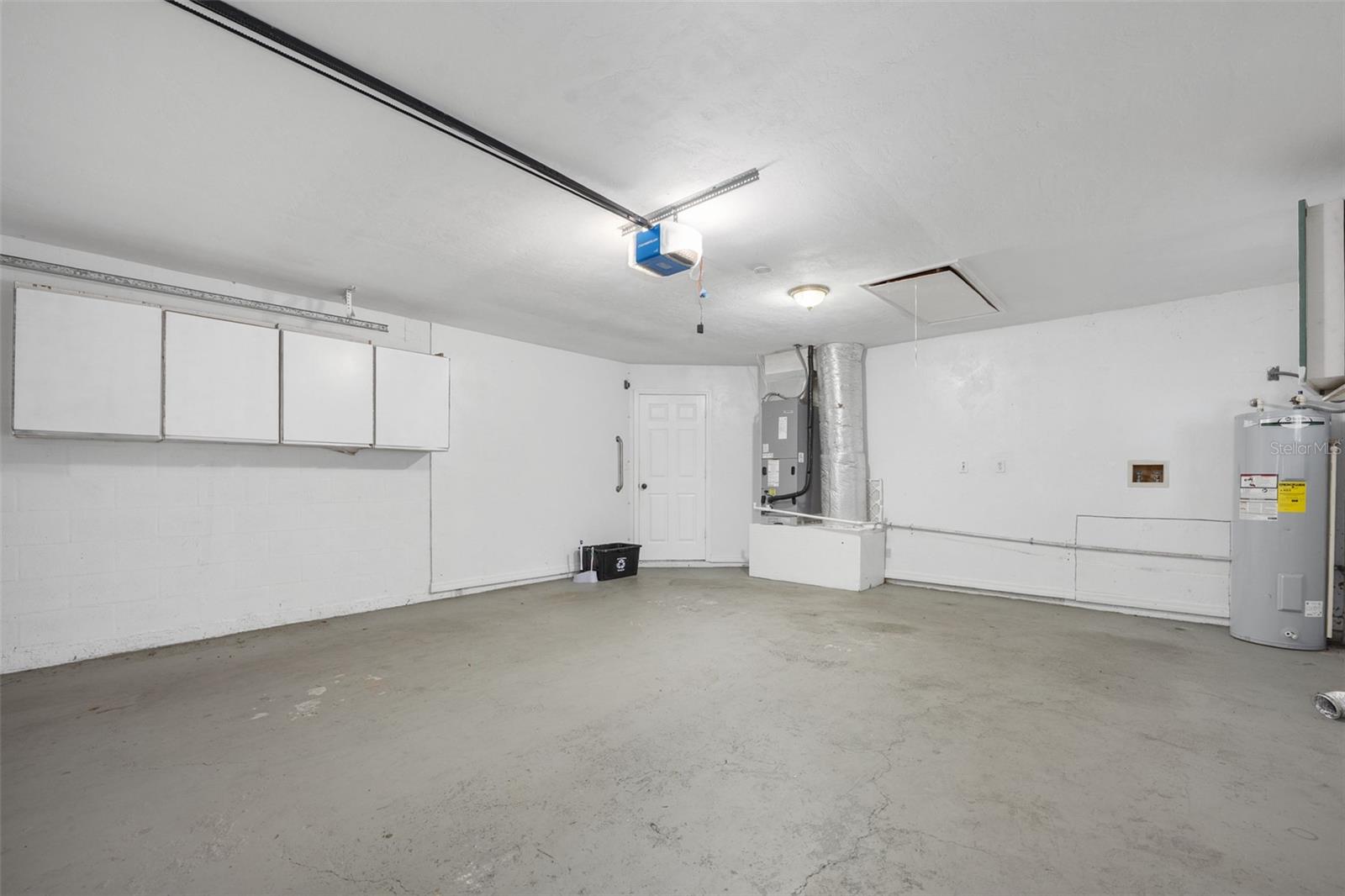 Image 34 of 41 For 6 Big Horn Place