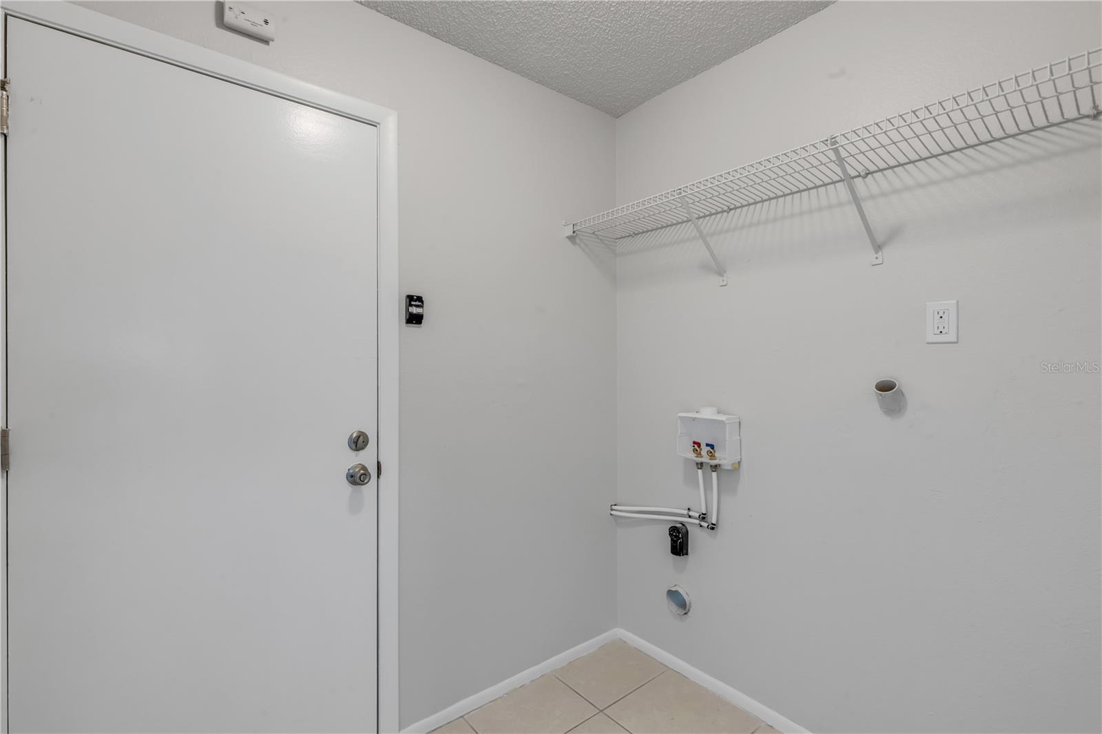 Image 20 of 33 For 1517 Crawford Drive