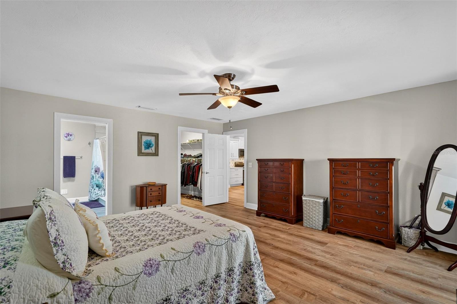 Image 24 of 47 For 6096 Pheasant Ridge Drive