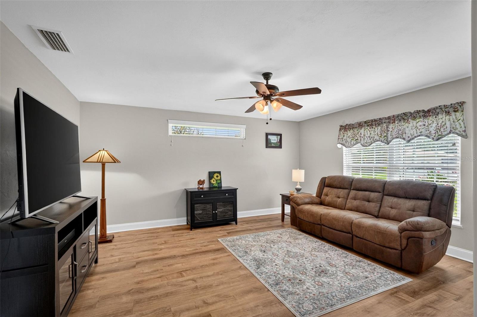 Image 34 of 47 For 6096 Pheasant Ridge Drive