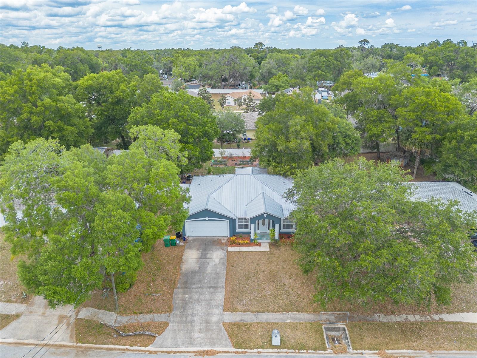 Image 27 of 34 For 1031 Walts Avenue