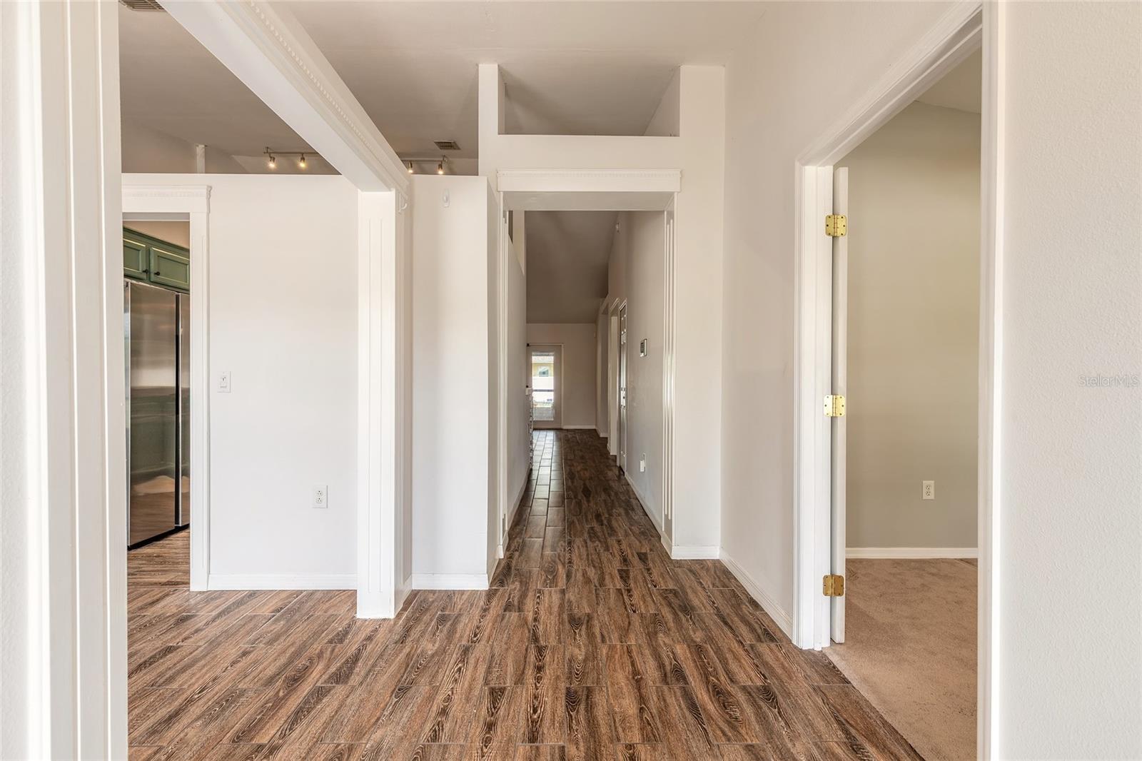 Image 3 of 34 For 1031 Walts Avenue