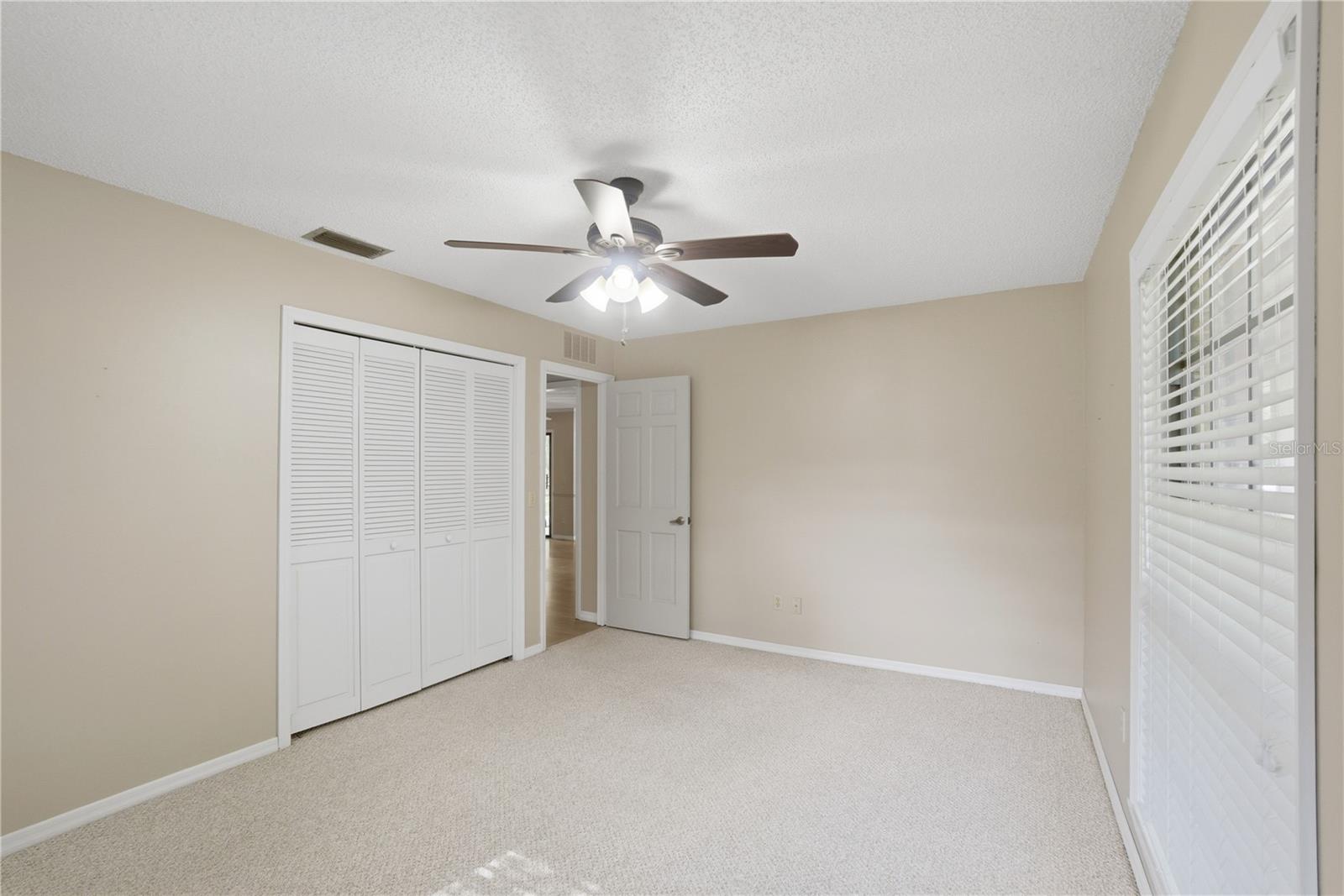 Image 20 of 35 For 544 Black Ironwood Drive